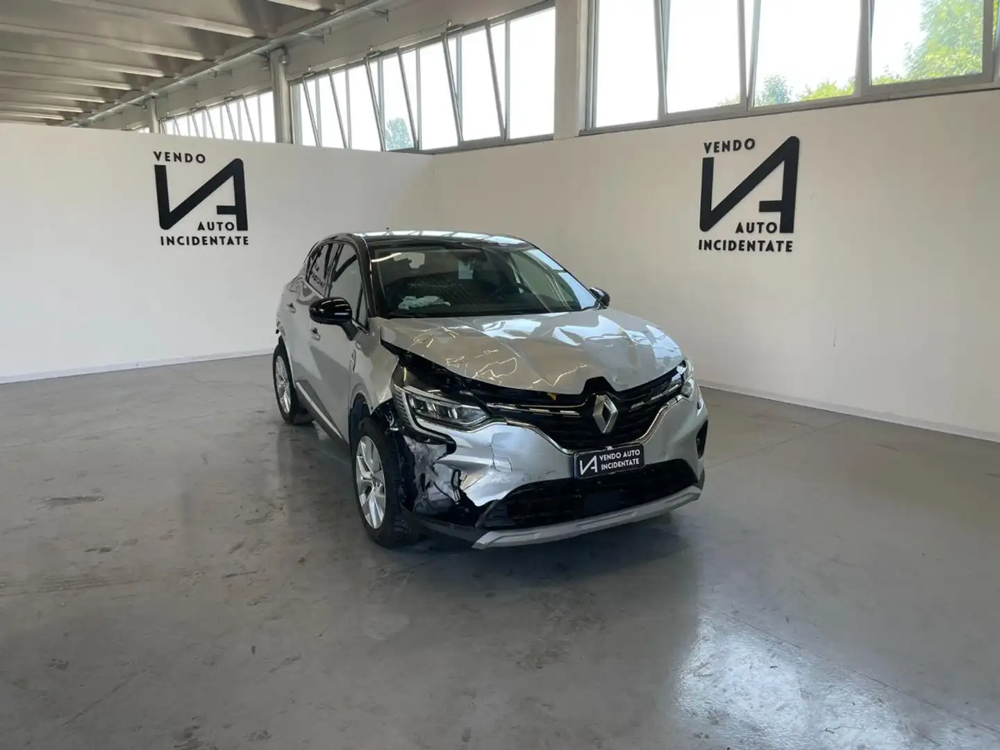 Renault Captur 1.0 TCE 100CV INTENS Grigio - 1