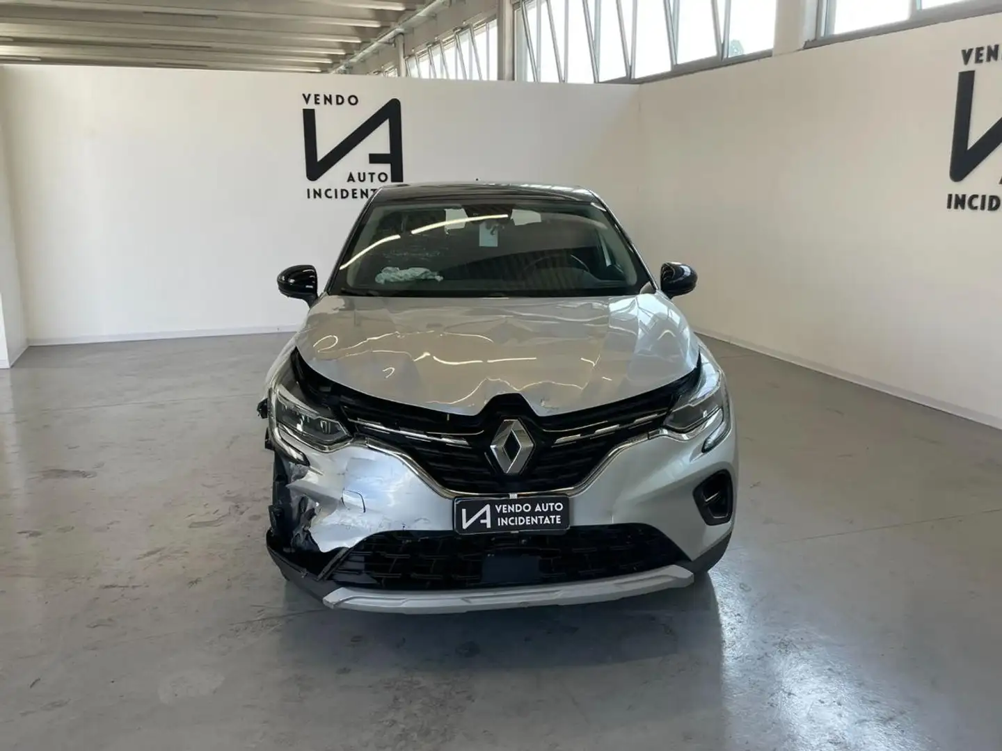 Renault Captur 1.0 TCE 100CV INTENS Grigio - 2