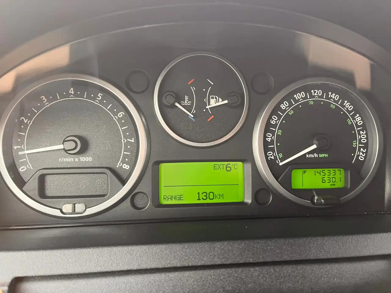 Land Rover LR3 снимка Land Rover LR3