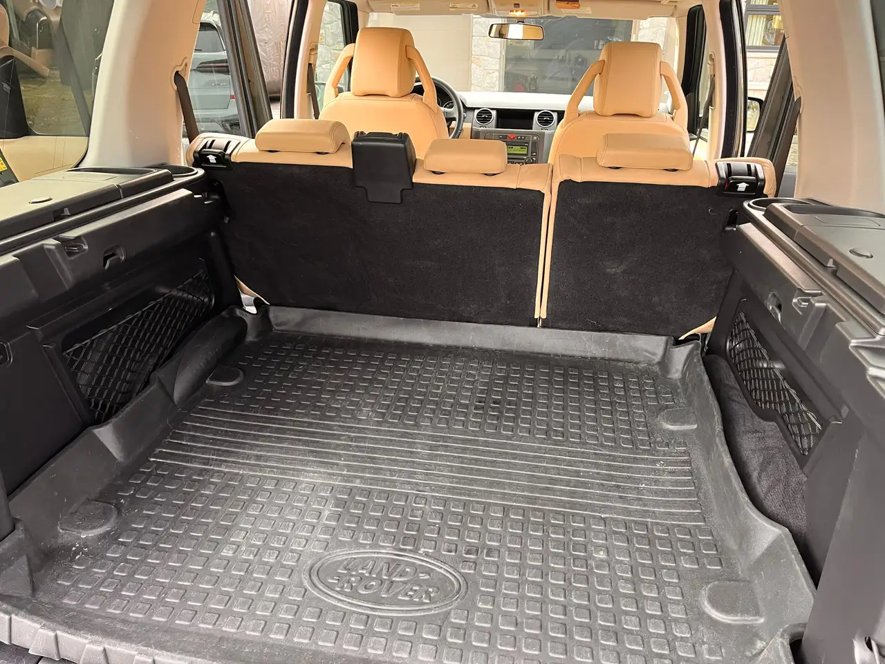 Land Rover LR3 снимка Land Rover LR3