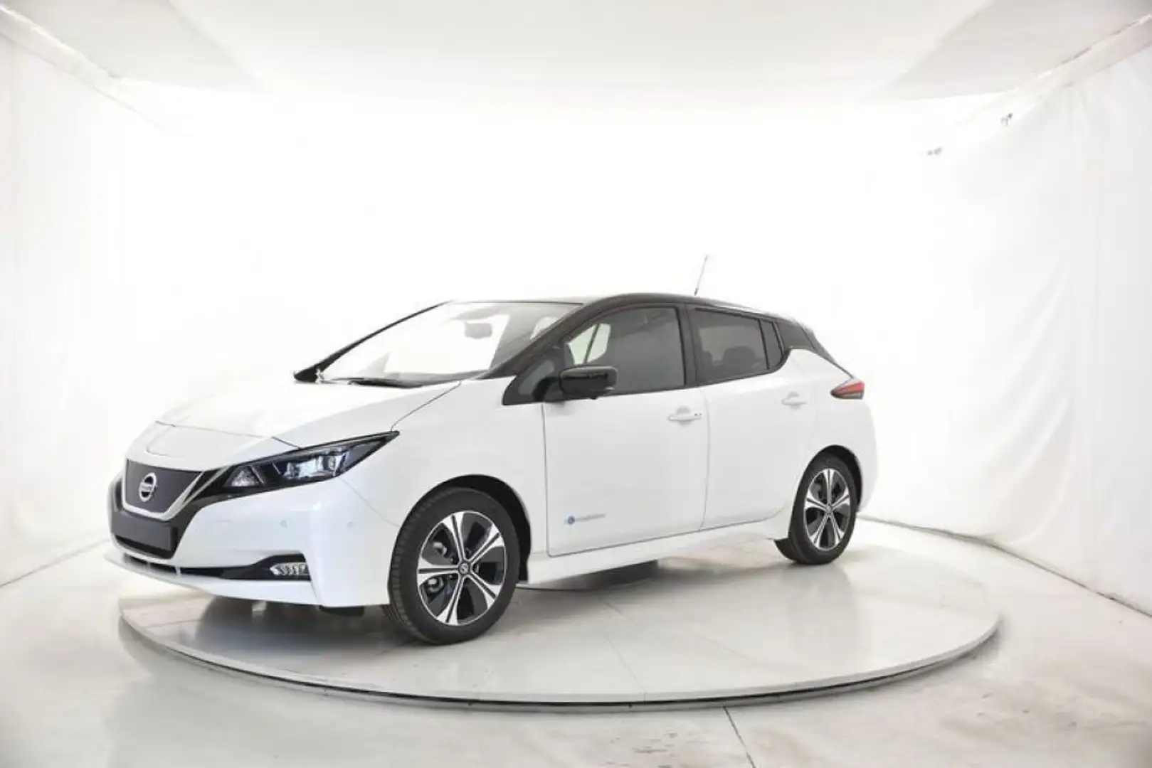 Nissan Leaf 62 kWh e+ Tekna Weiß - 1