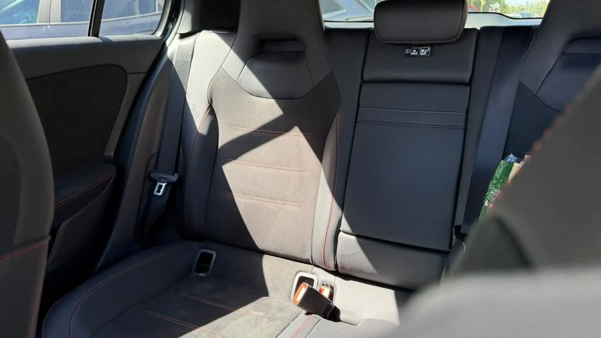 Mercedes-Benz A 200 BE AMG Line - 2