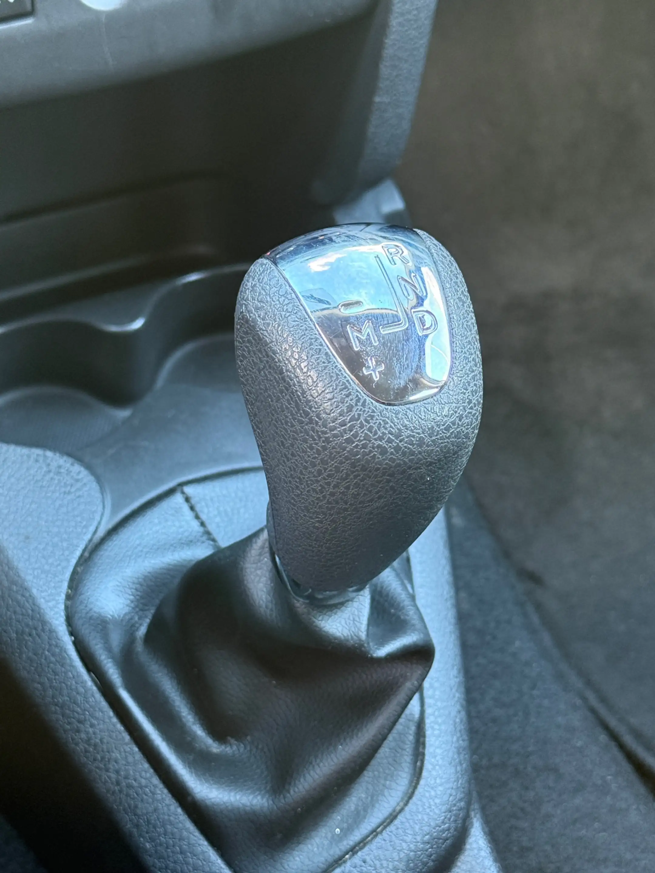 Dacia Logan MCV 0.9 TCe SL Royaal| AUTOMAAT | AIRCO | 1EIG | N — photo 14