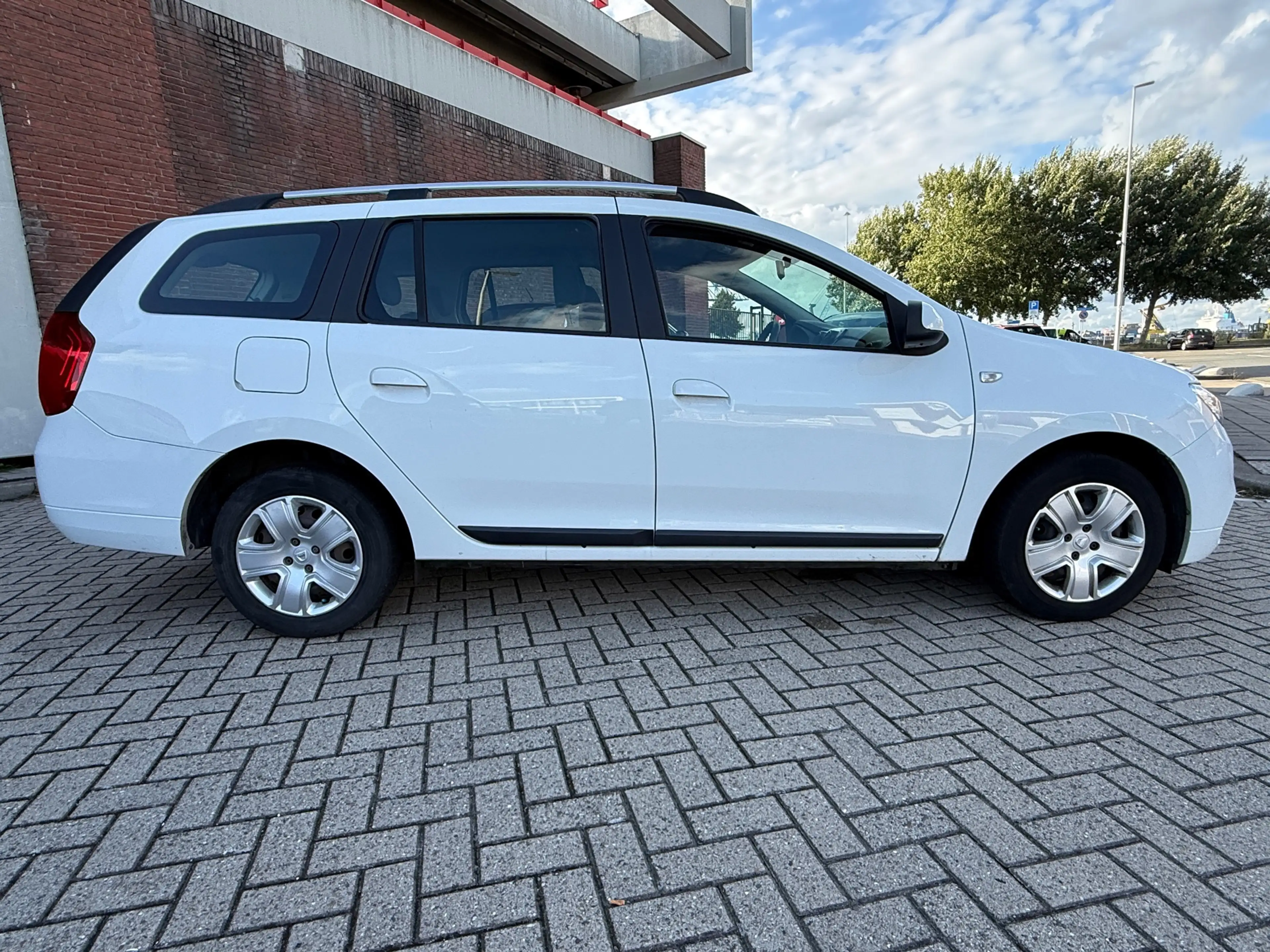 Dacia Logan MCV 0.9 TCe SL Royaal| AUTOMAAT | AIRCO | 1EIG | N — photo 8