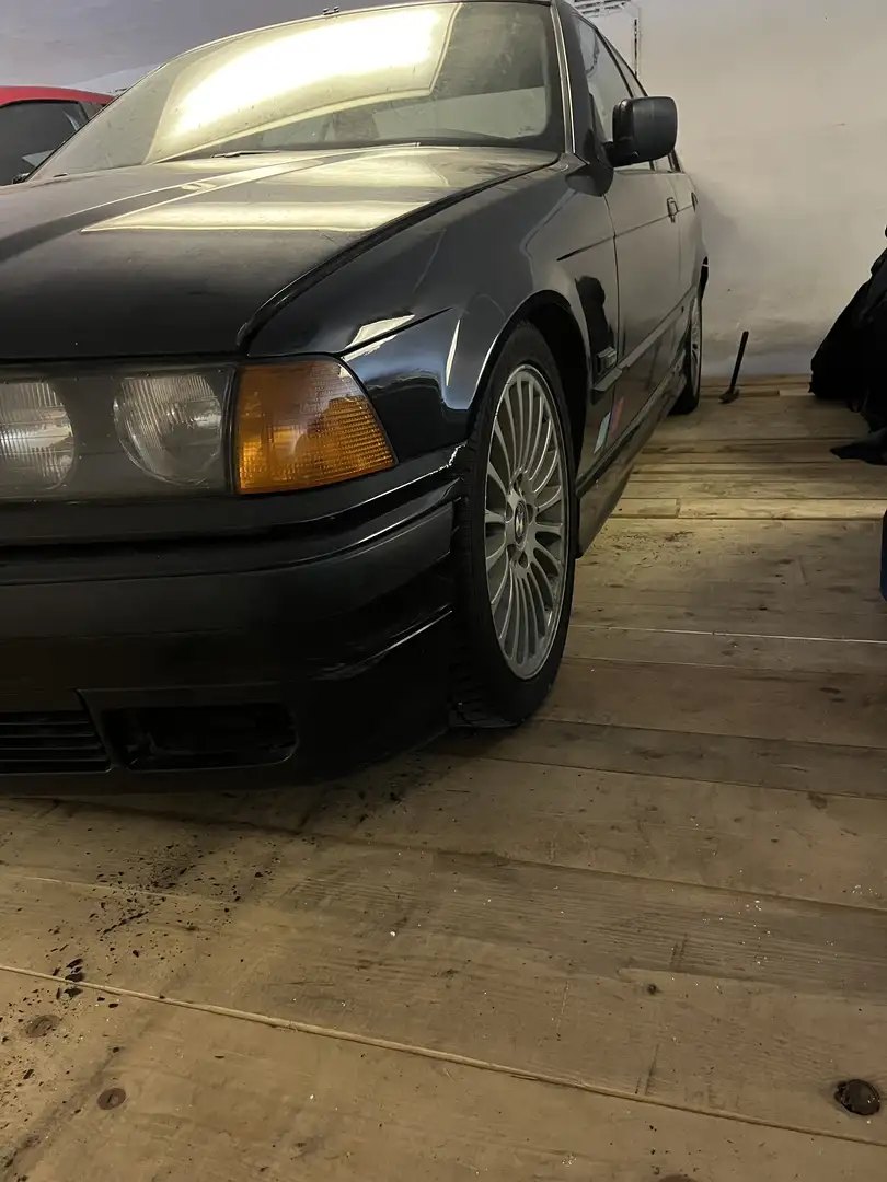 BMW 318 318is. 140 Ps Class 2 Eingetragen - 1