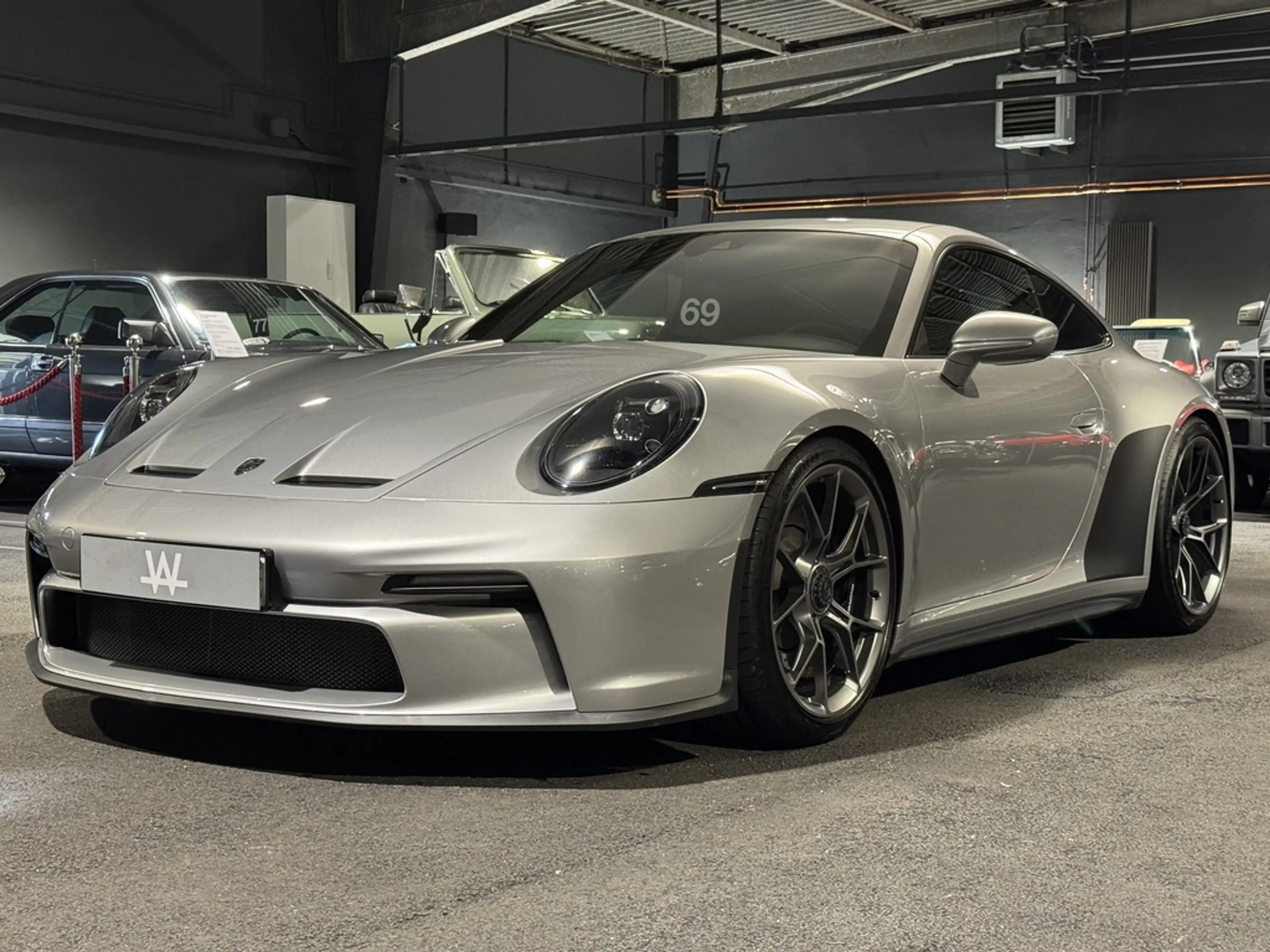 Porsche 992 GT3 Touring JW Zustand, PZ SH gepflegt, apporved — photo 4
