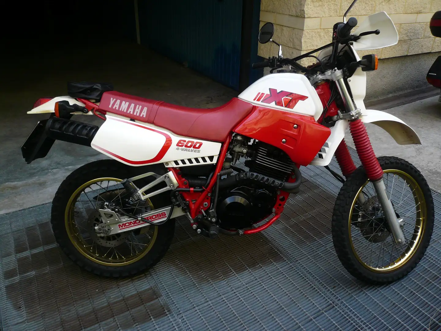 Yamaha XT 600 Biały - 1