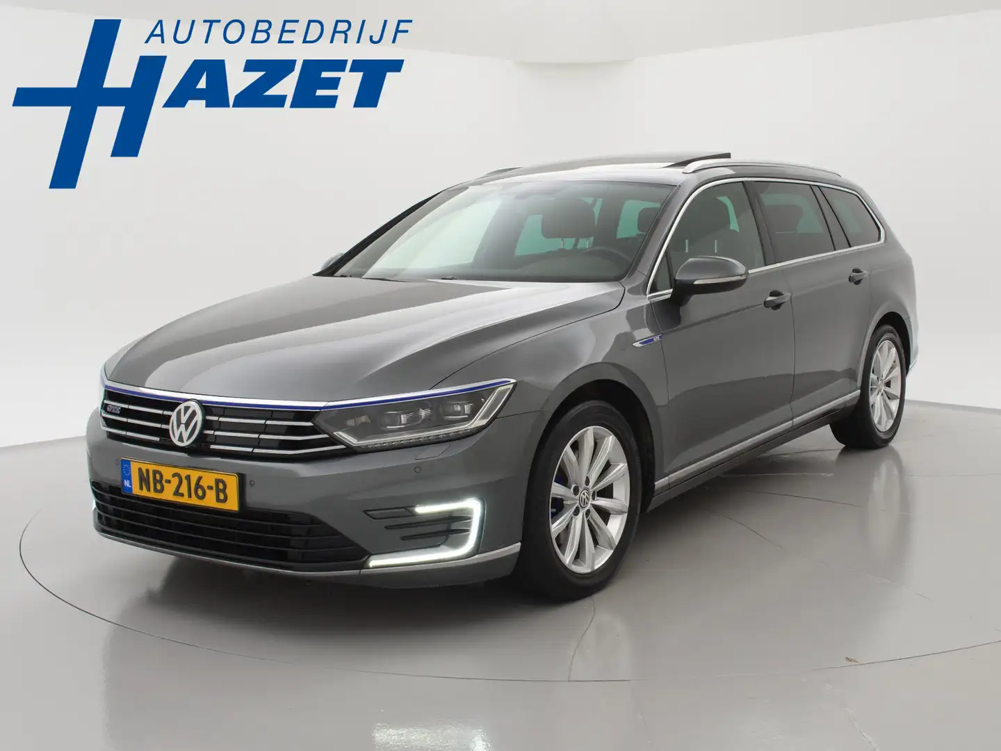 Volkswagen Passat Variant 1.4 TSI GTE 218 PK + VIRTUAL COCKPIT / PANORAMA / Grijs - 1