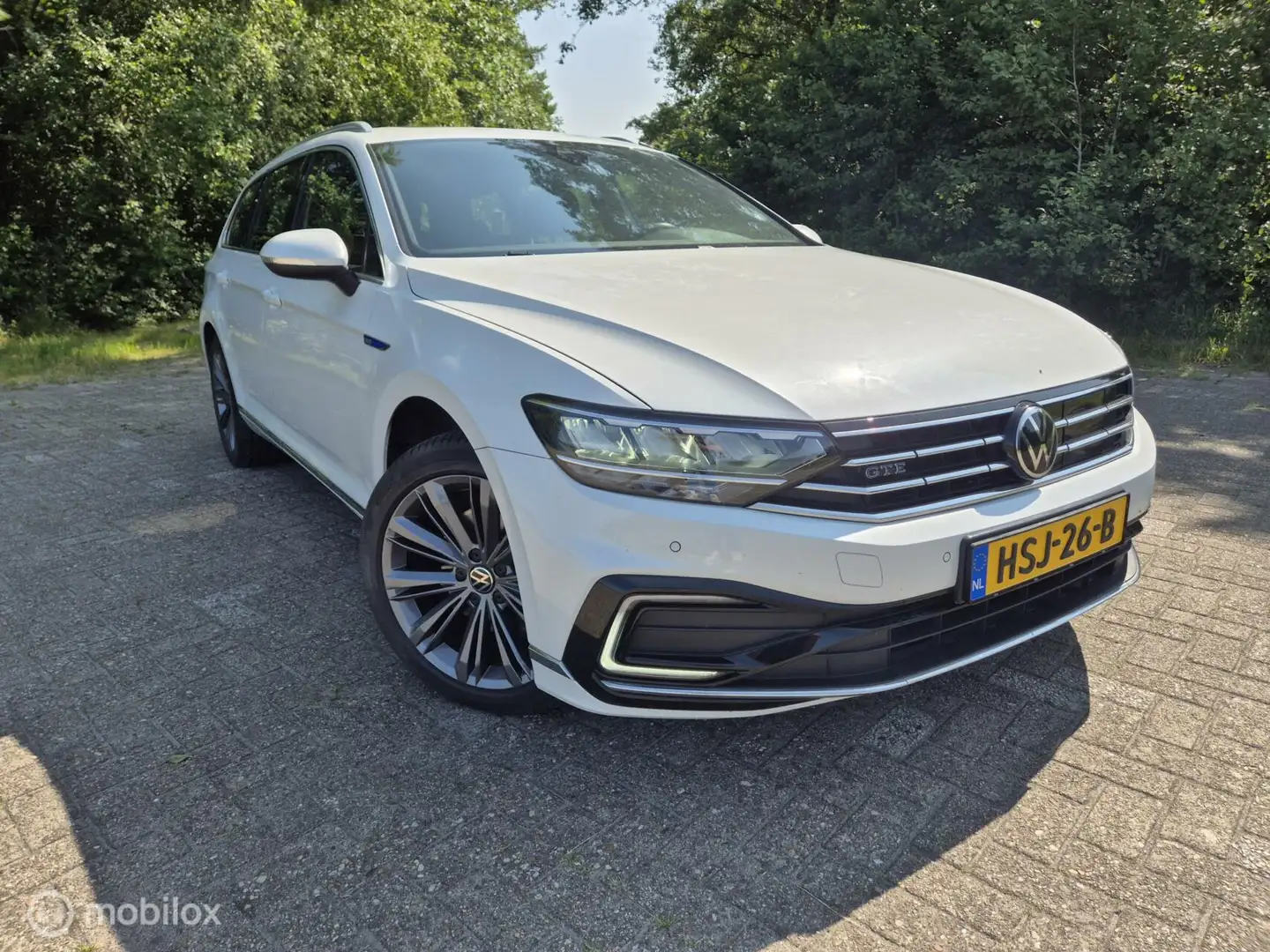 Volkswagen Passat Variant 1.4 TSI PHEV GTE|Pano|Trekhaak|Leder Wit - 2