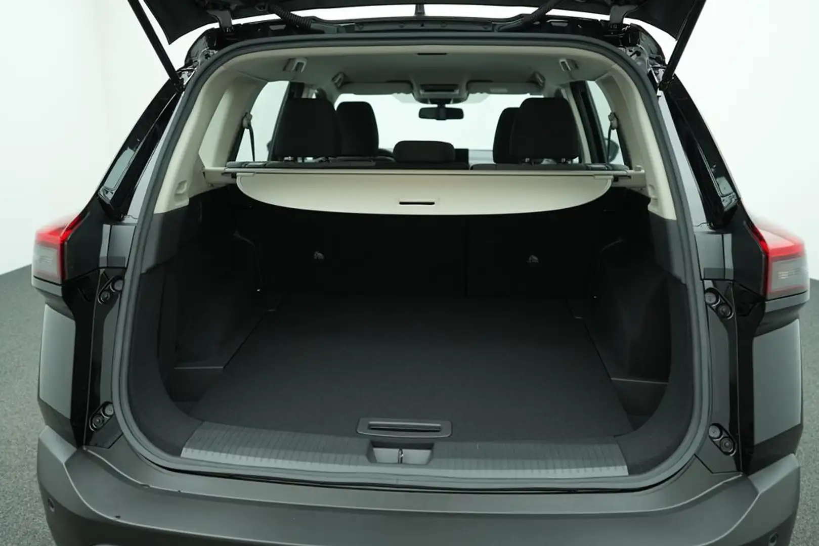 Nissan X-Trail X-T e-POWER 204PS 4x2 Acenta 5 Sitze Familie Schwarz - 2