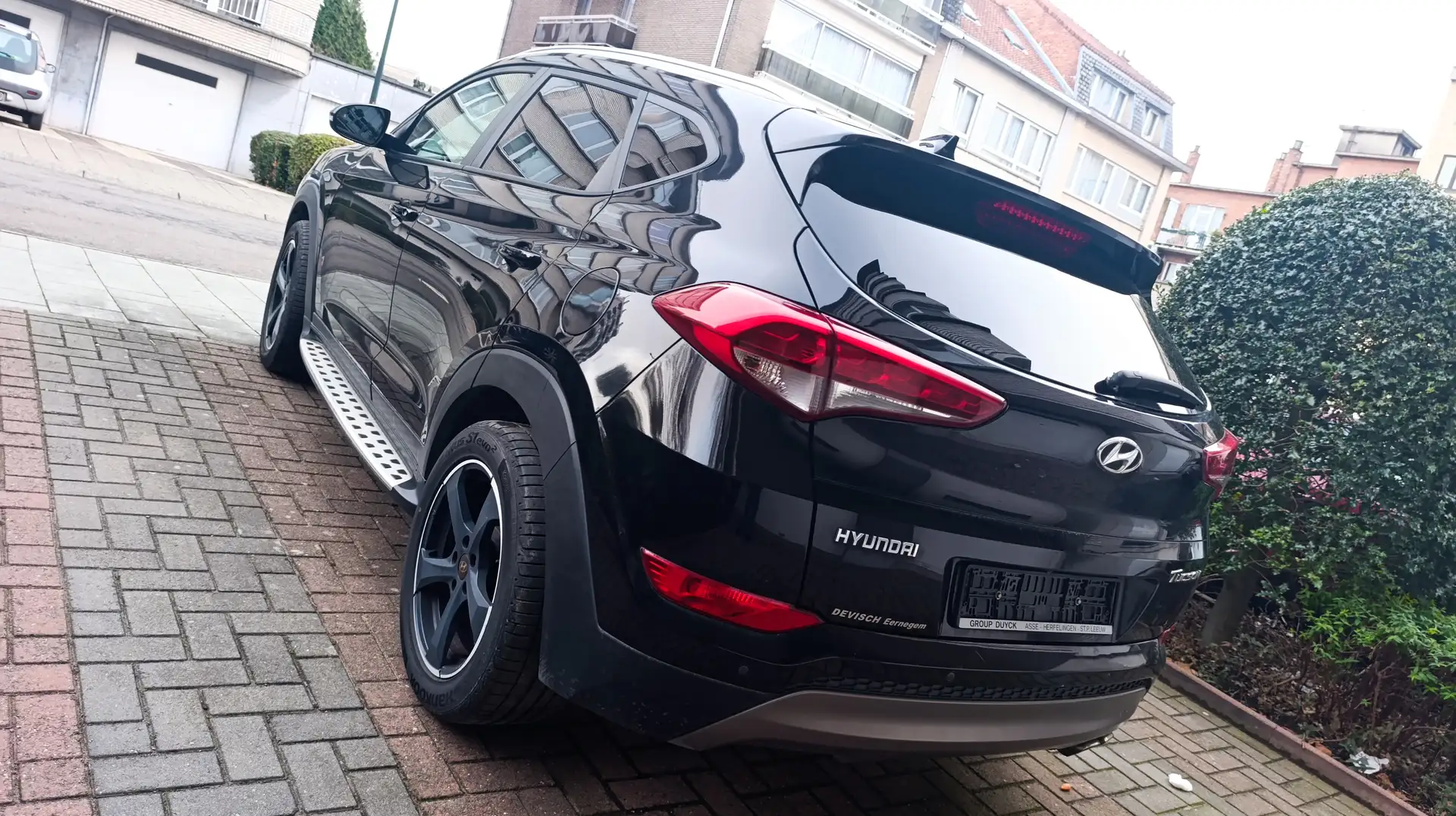 Hyundai TUCSON Tucson 1.6 T-GDi 2WD Executive voiture Belge Carpa Noir - 2