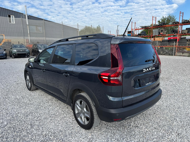 Dacia Jogger 1.0 TCe Expression // 7 PLACES ✅ — photo 4
