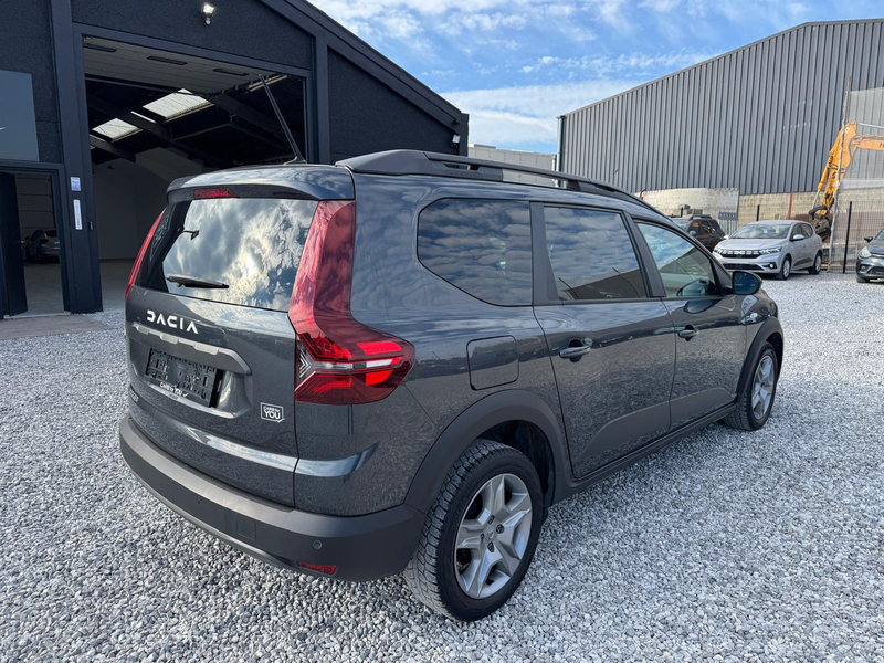 Dacia Jogger 1.0 TCe Expression // 7 PLACES ✅ — photo 3