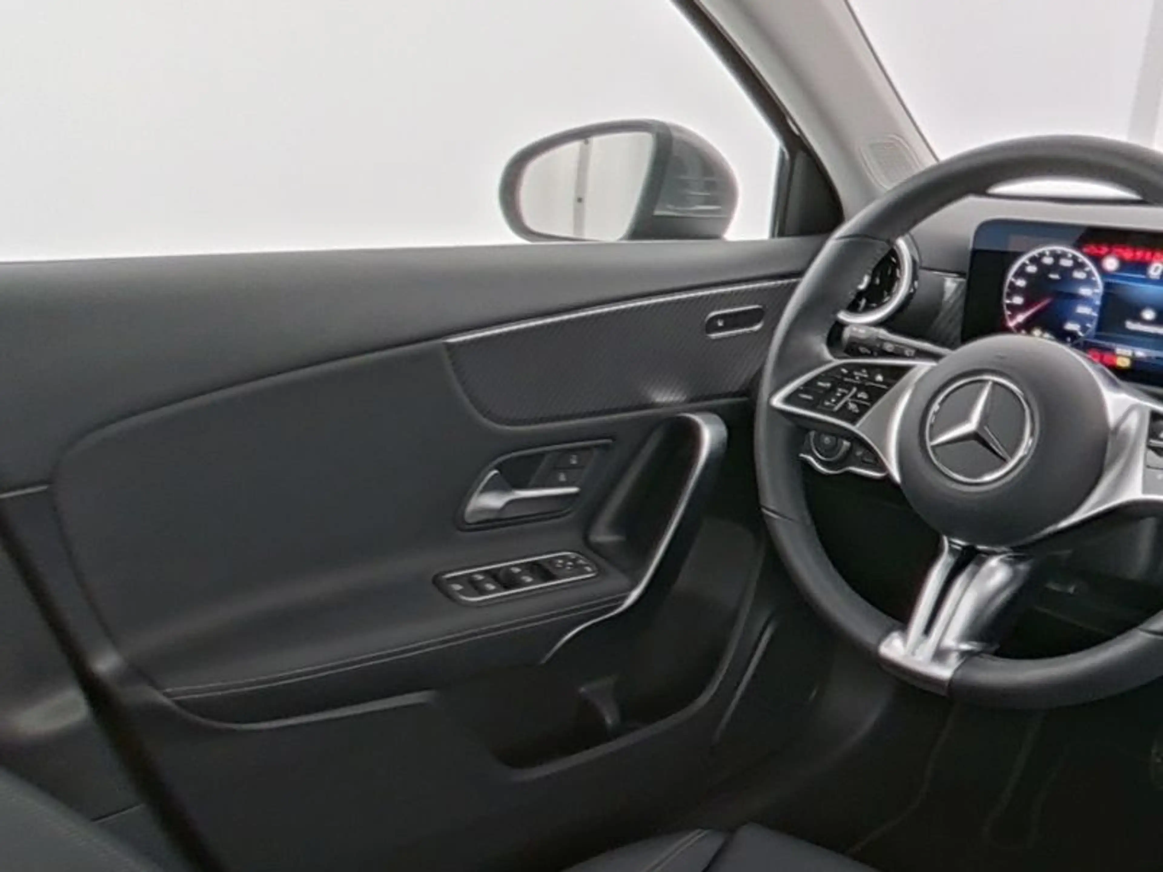 Mercedes-Benz A 180 Progressive/LED/Cam/AHK/Smartphone-Intg/17 — photo 9