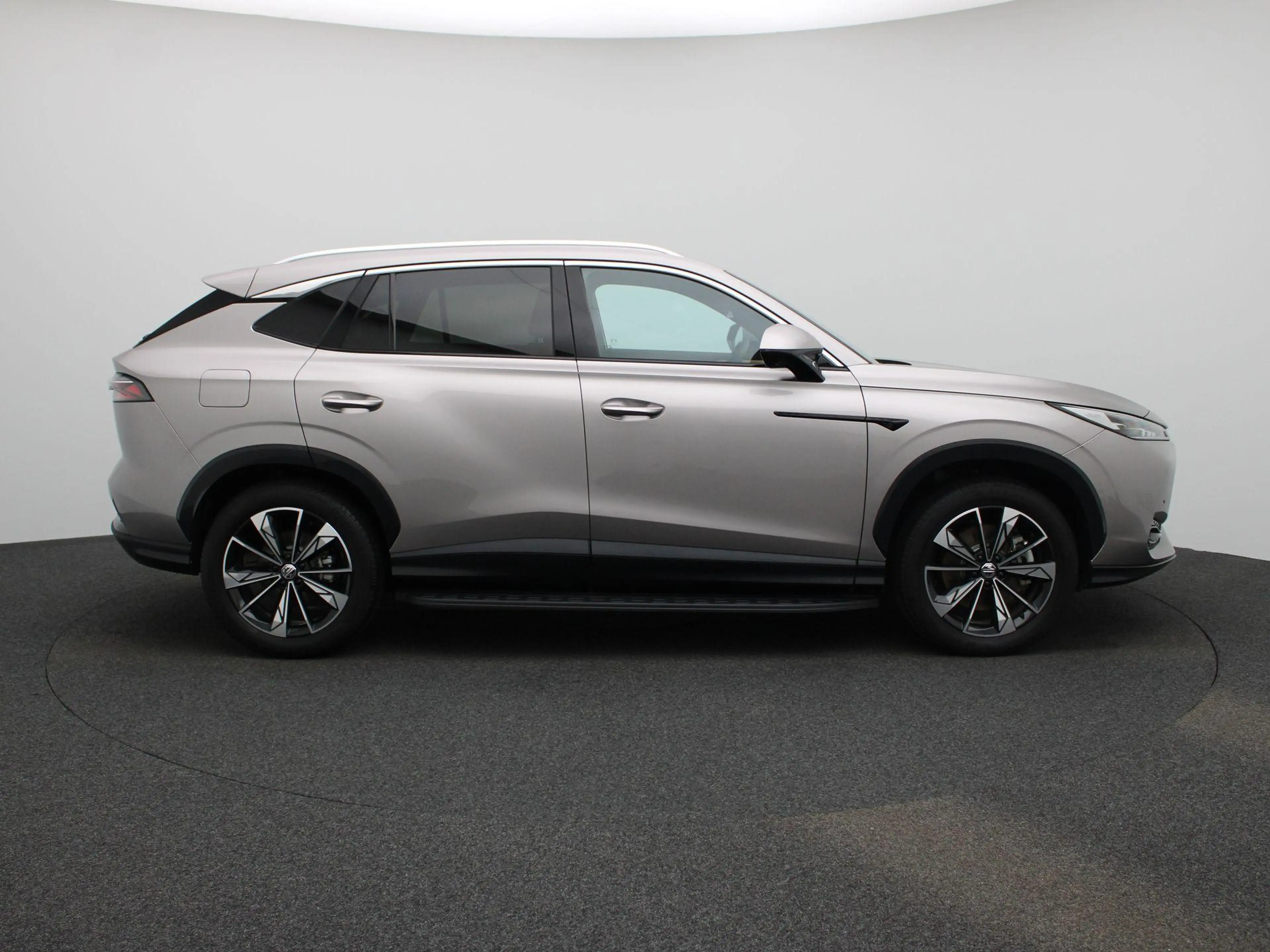 MG HS PHEV 1.5 Luxury — photo 6