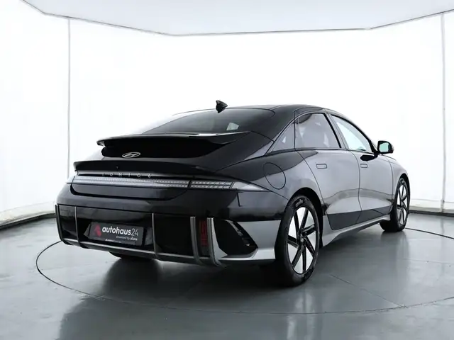 Hyundai Ioniq 6 view 5