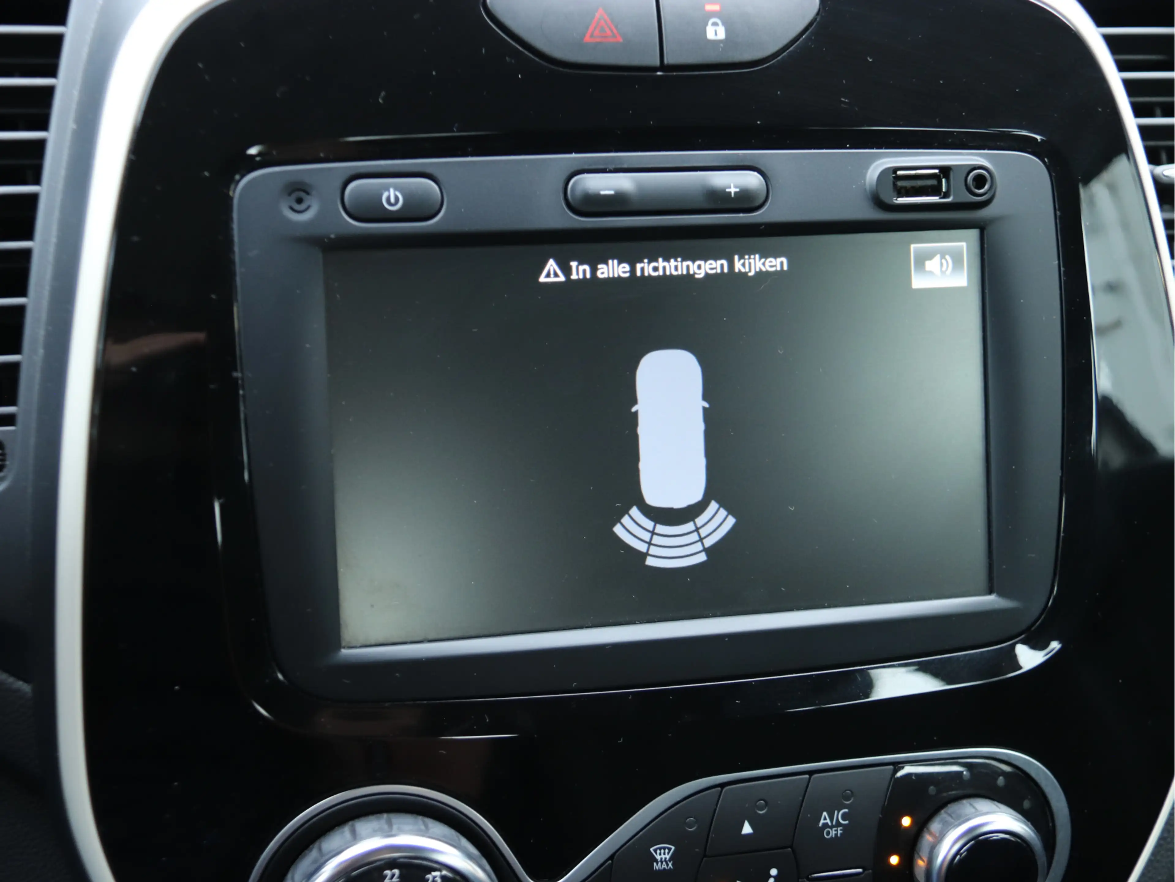 Renault Captur 0.9 TCe Zen CRUISE / PDC / STOELVERW. — photo 16
