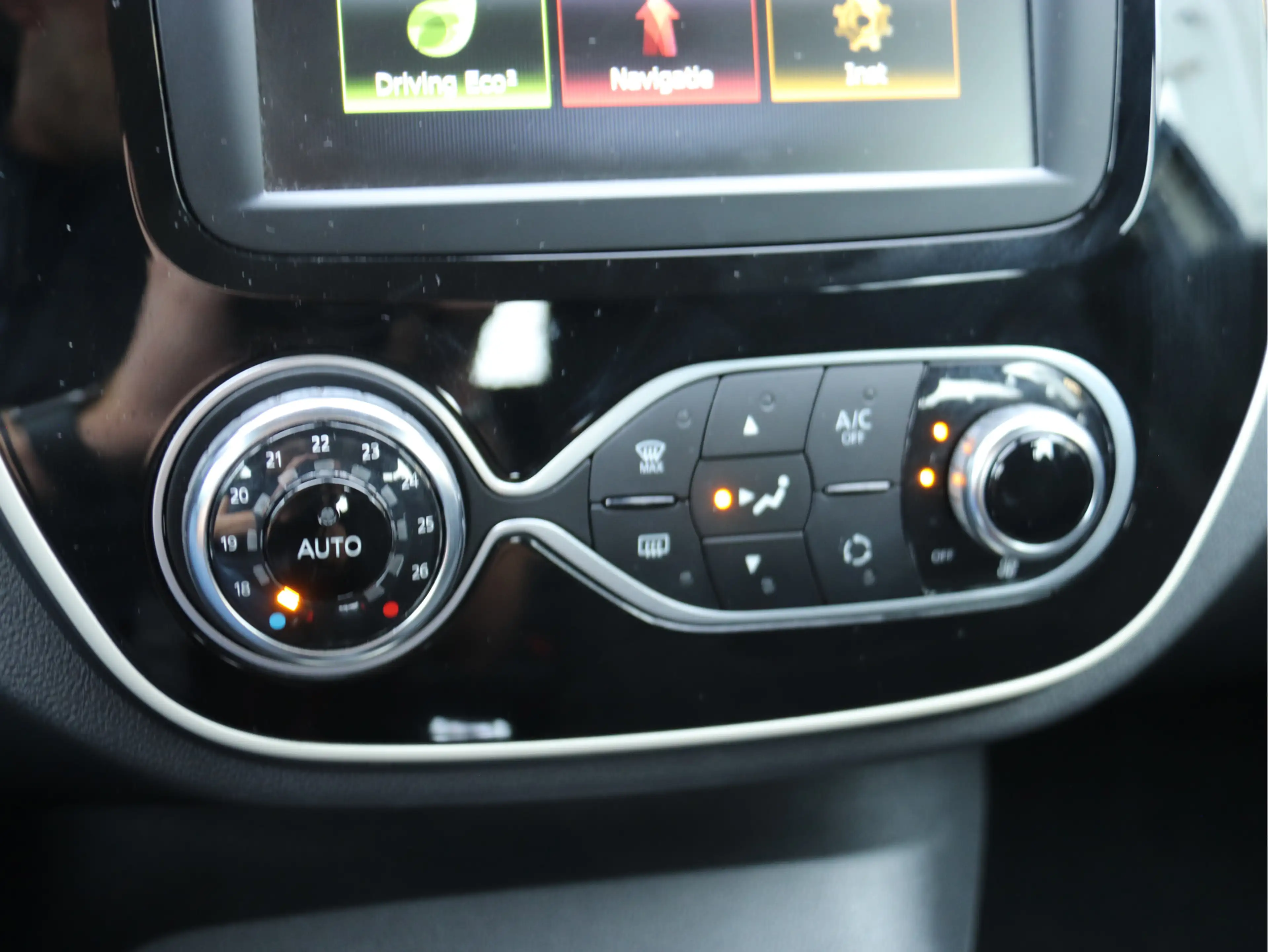 Renault Captur 0.9 TCe Zen CRUISE / PDC / STOELVERW. — photo 13