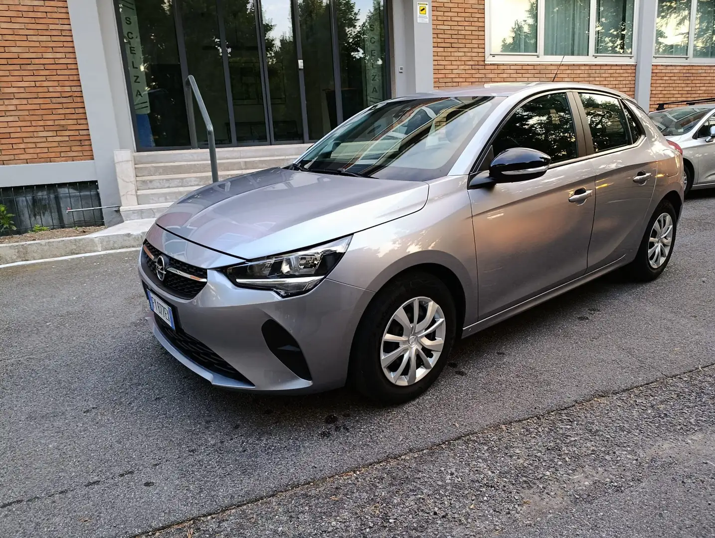 Opel Corsa Corsa VI 2020 1.2 Elegance s Gris - 2