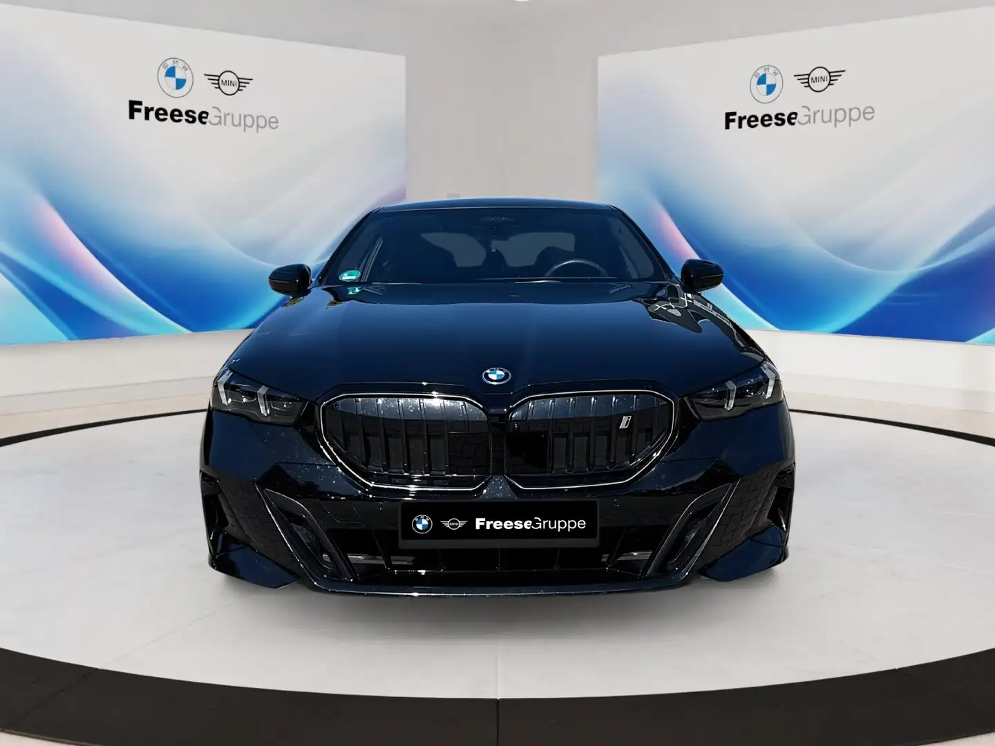 BMW i5 xDrive40 Limousine Schwarz - 2