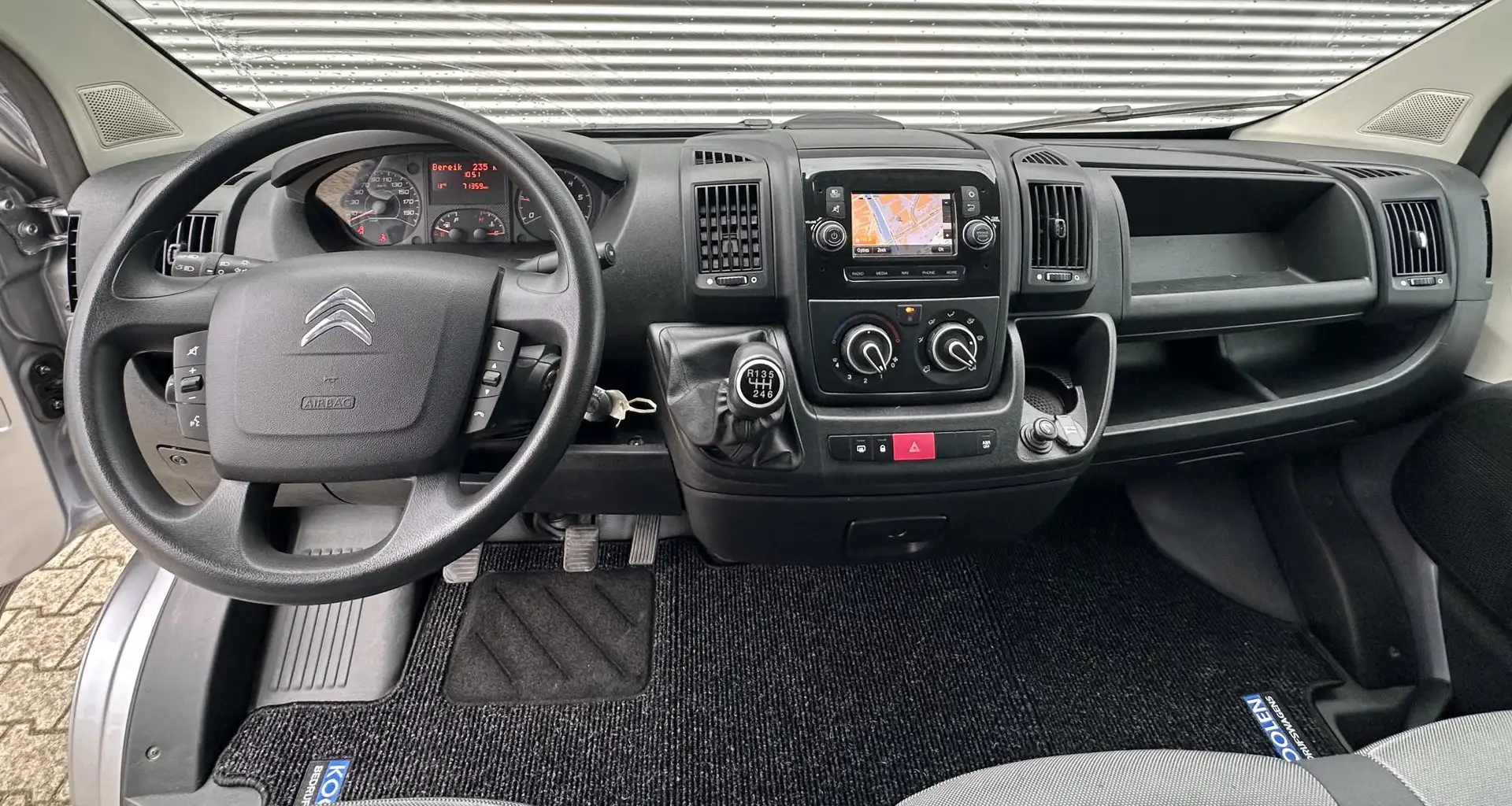 Citroen Jumper 35 2.2 BlueHDi 140 L2H2 Trekhaak|Navi|Cruise|Metla Gris - 2