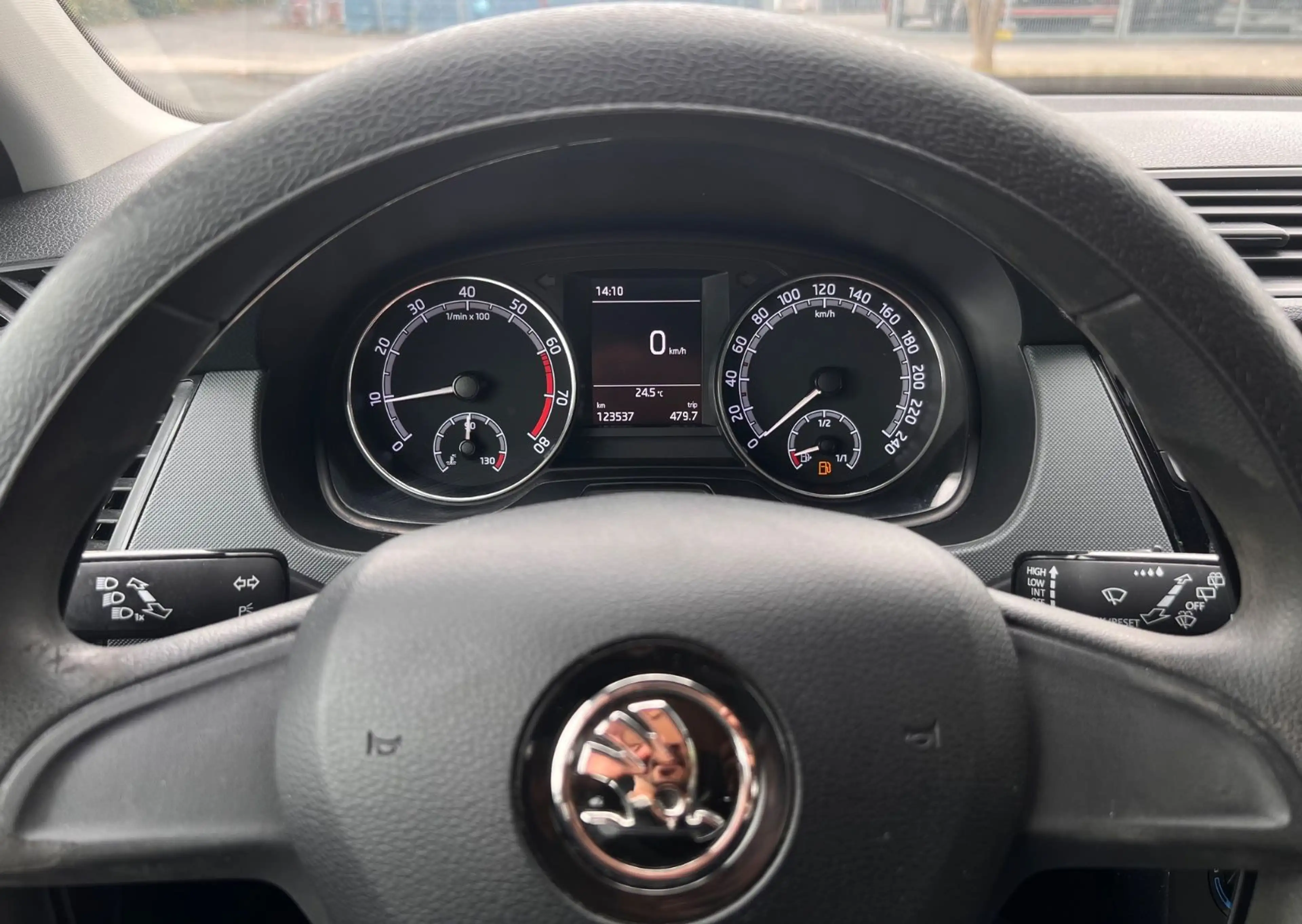 Skoda Fabia Cool Plus/1.HAND/NEUTÜV/PDC/BT/SHZ — photo 9