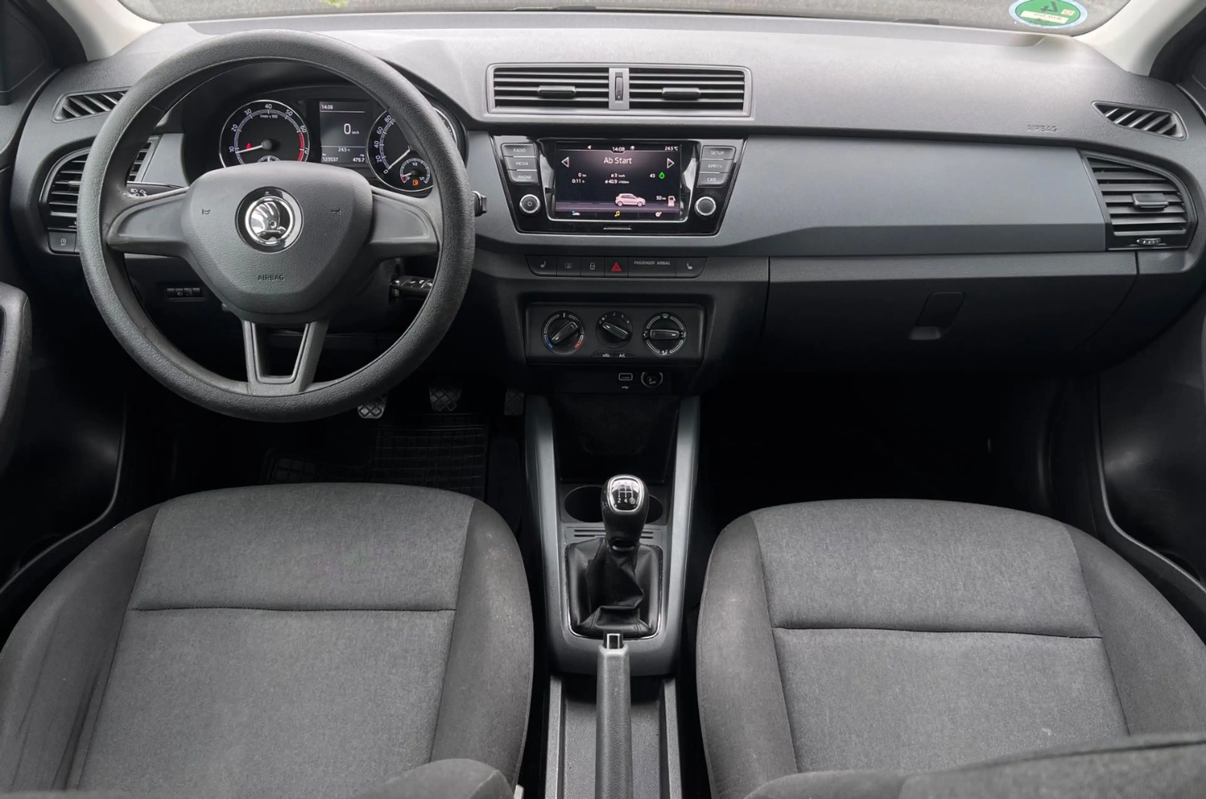 Skoda Fabia Cool Plus/1.HAND/NEUTÜV/PDC/BT/SHZ — photo 13