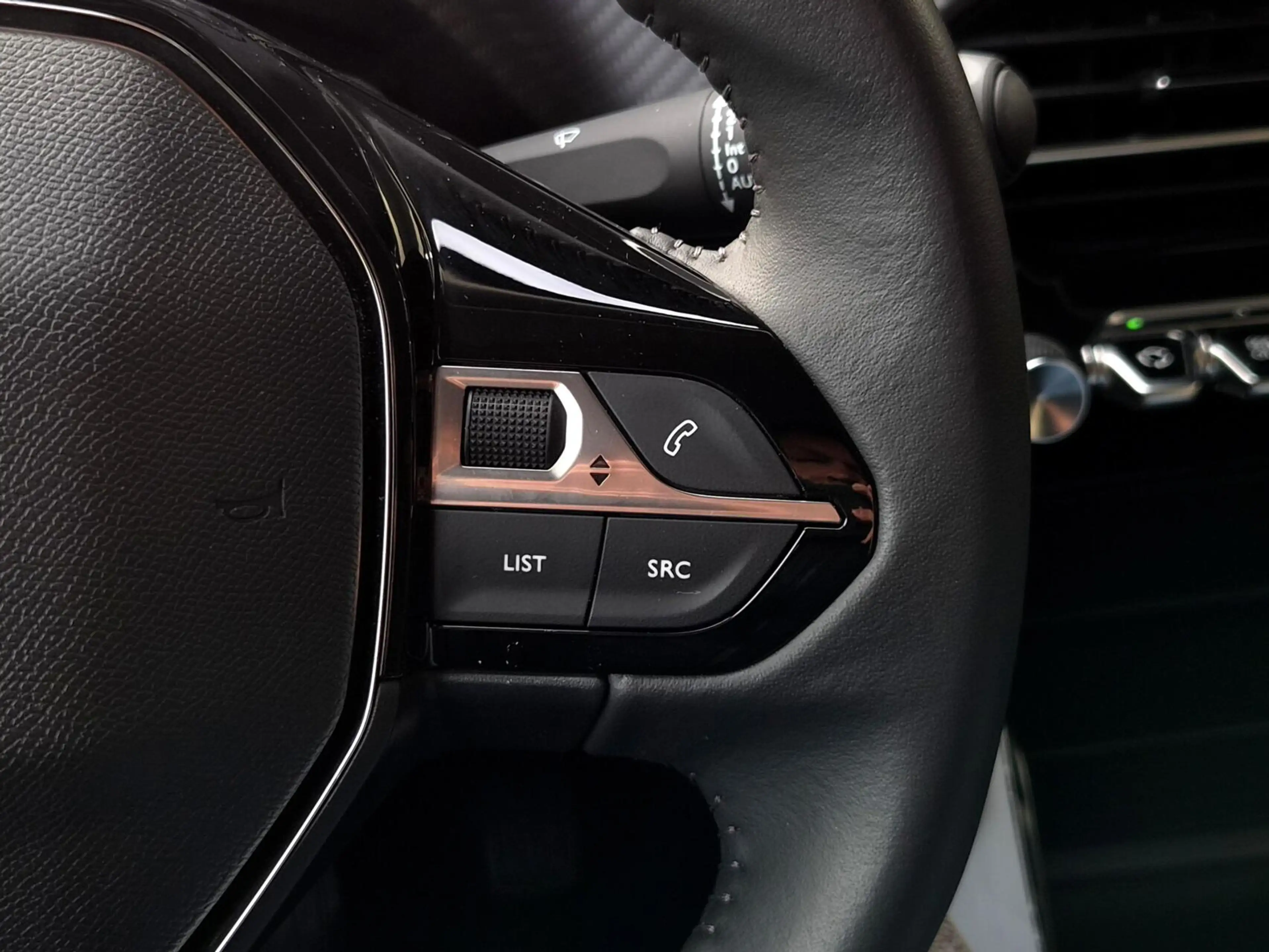 Peugeot 2008 1.2T Style 1e Eig! |Navi|Cam|Carplay|DAB|Clima — photo 22
