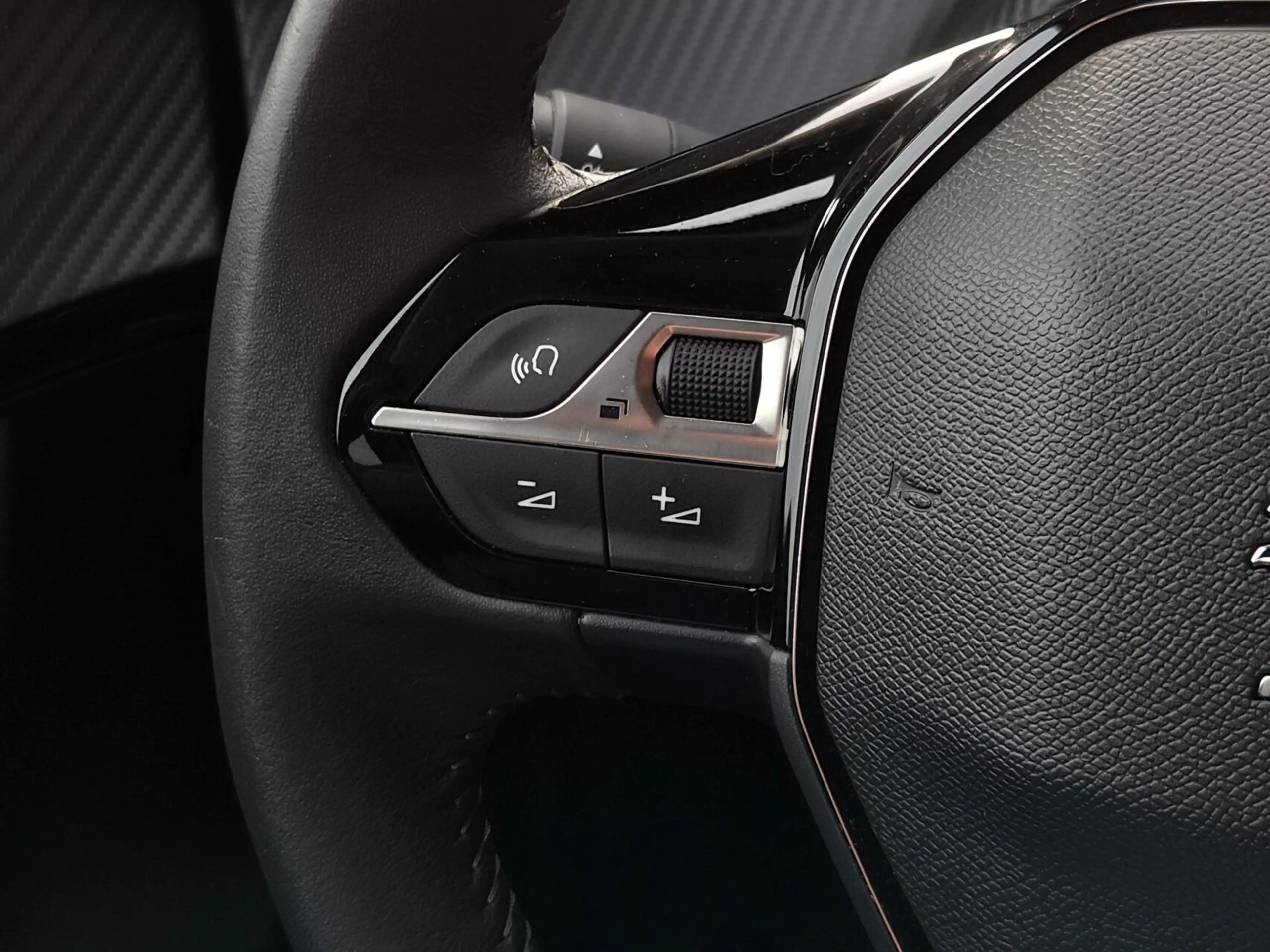 Peugeot 2008 1.2T Style 1e Eig! |Navi|Cam|Carplay|DAB|Clima — photo 19