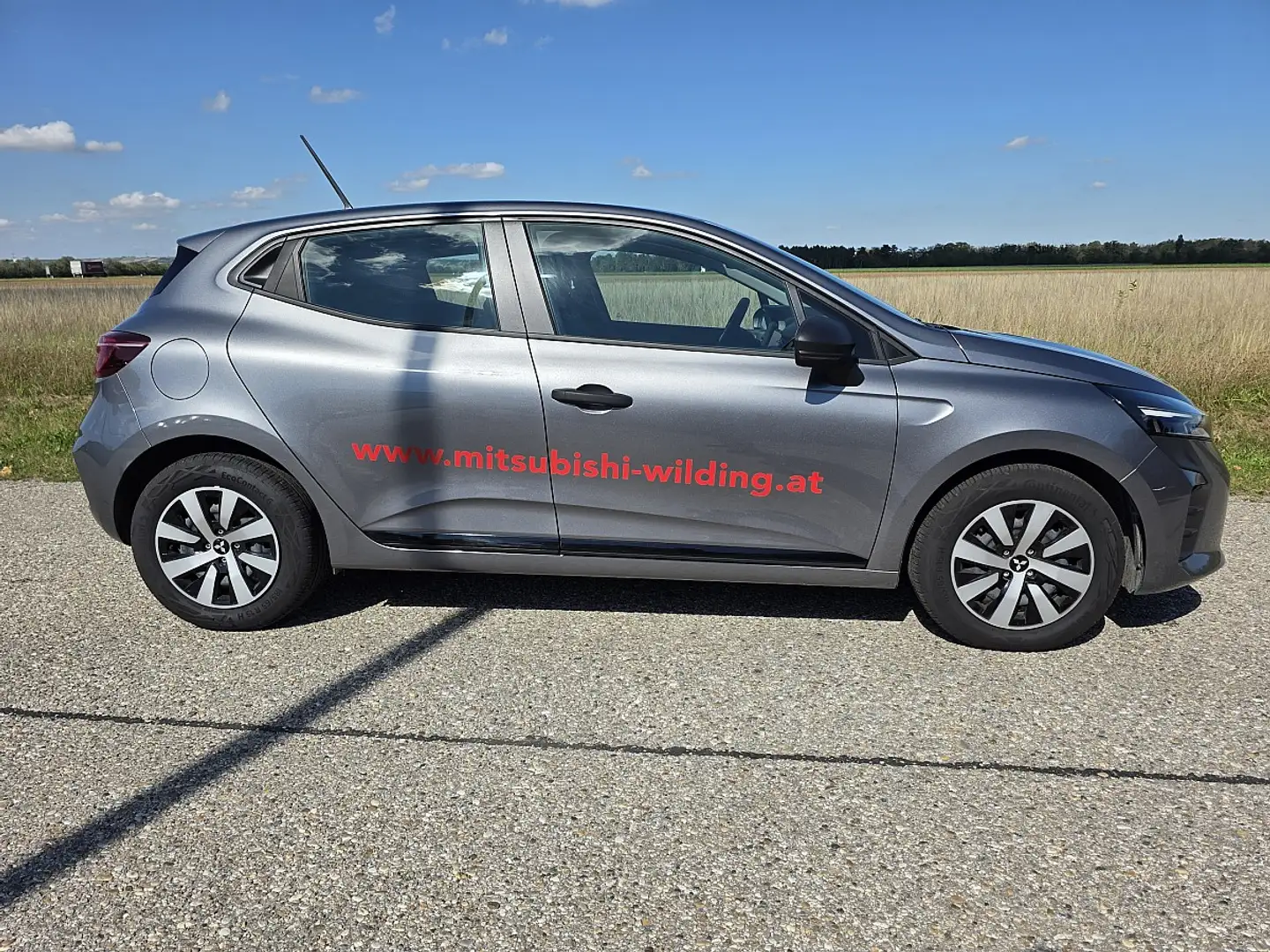 Mitsubishi Colt 1,0 MPI Inform Grau - 2