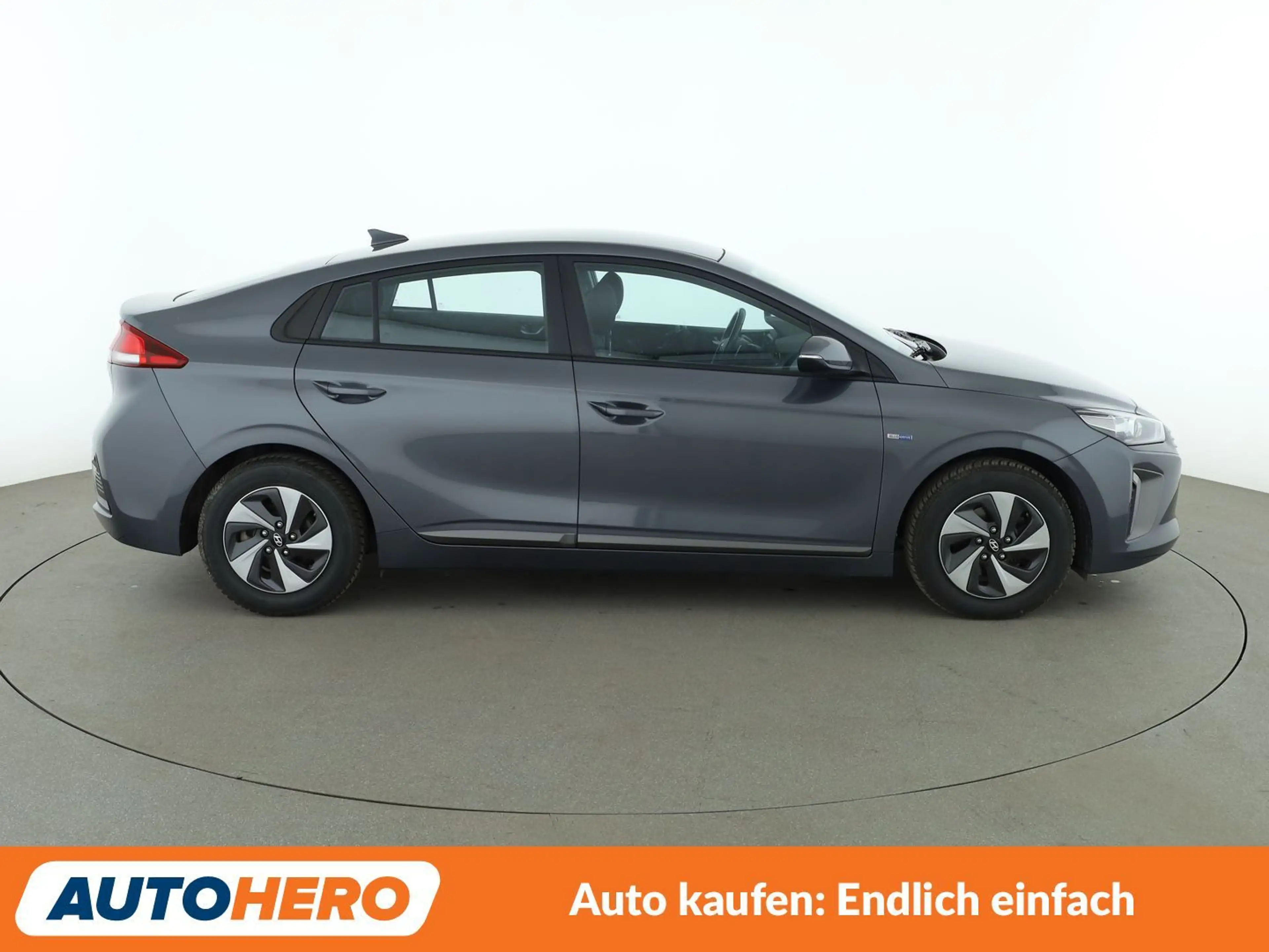 Hyundai IONIQ 1.6 Hybrid Trend Aut.*ACC*CAM*PDC*ALU*KLIMA* — photo 7