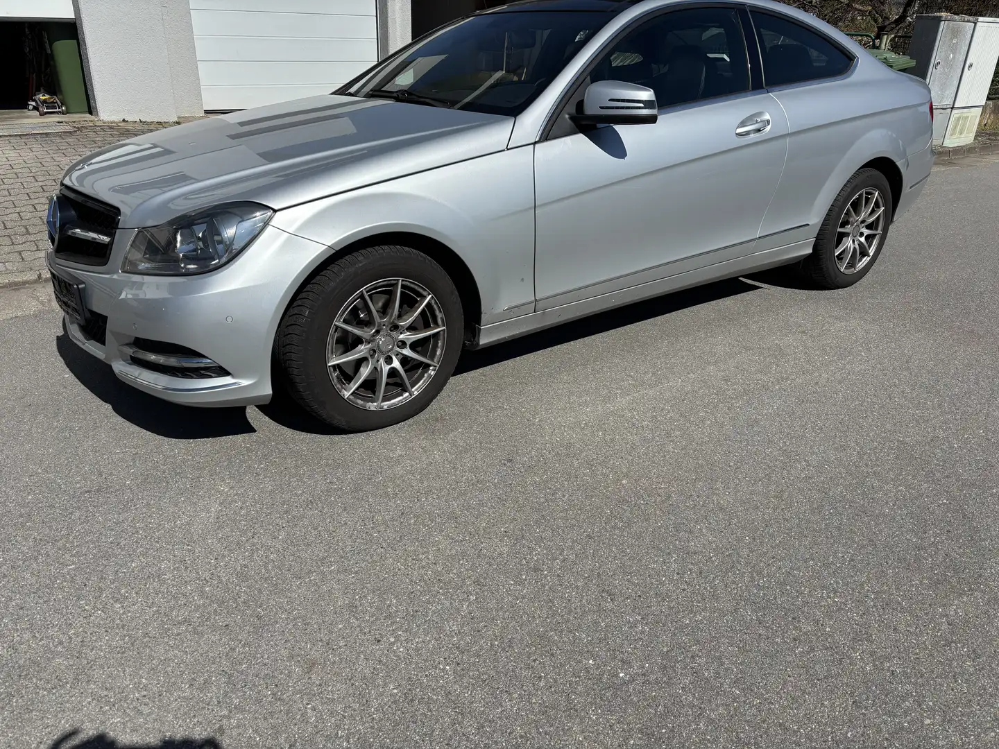 Mercedes-Benz C 220 C 220 CDI BlueEfficiency (204.302) Grau - 2