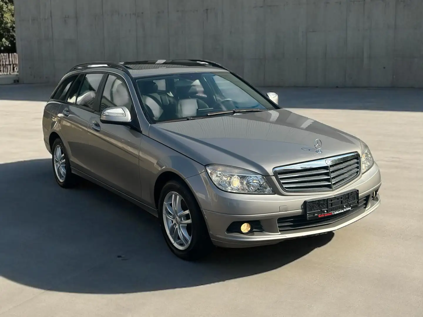 Mercedes-Benz C 180 C 180 T Kompressor (204.246)*Klima*Teilleder*Navi* Grau - 1
