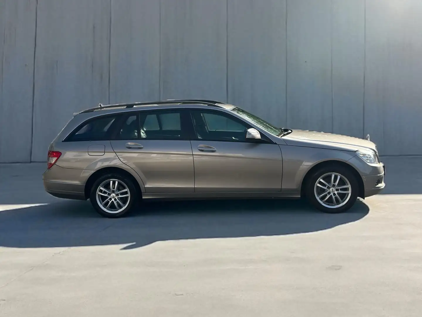 Mercedes-Benz C 180 C 180 T Kompressor (204.246)*Klima*Teilleder*Navi* Grau - 2
