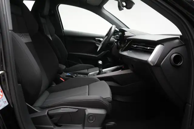 Audi A3 view 7