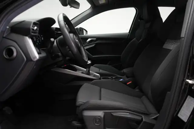 Audi A3 view 13