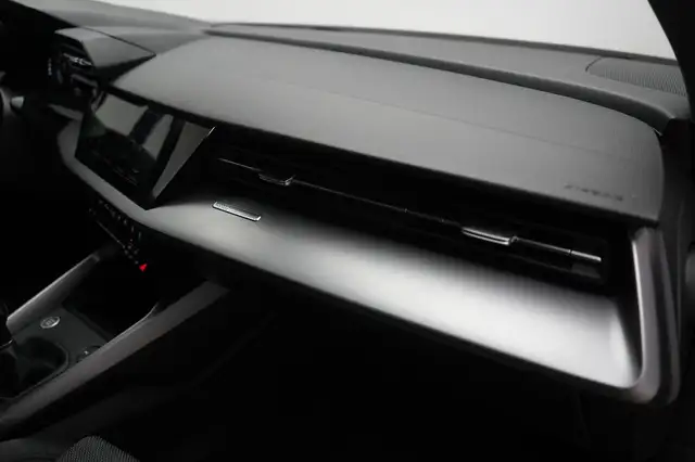 Audi A3 view 9