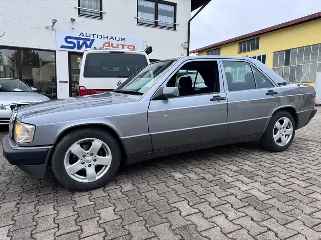 Mercedes-Benz 190 E 2.0 KLIMA Kein Rost