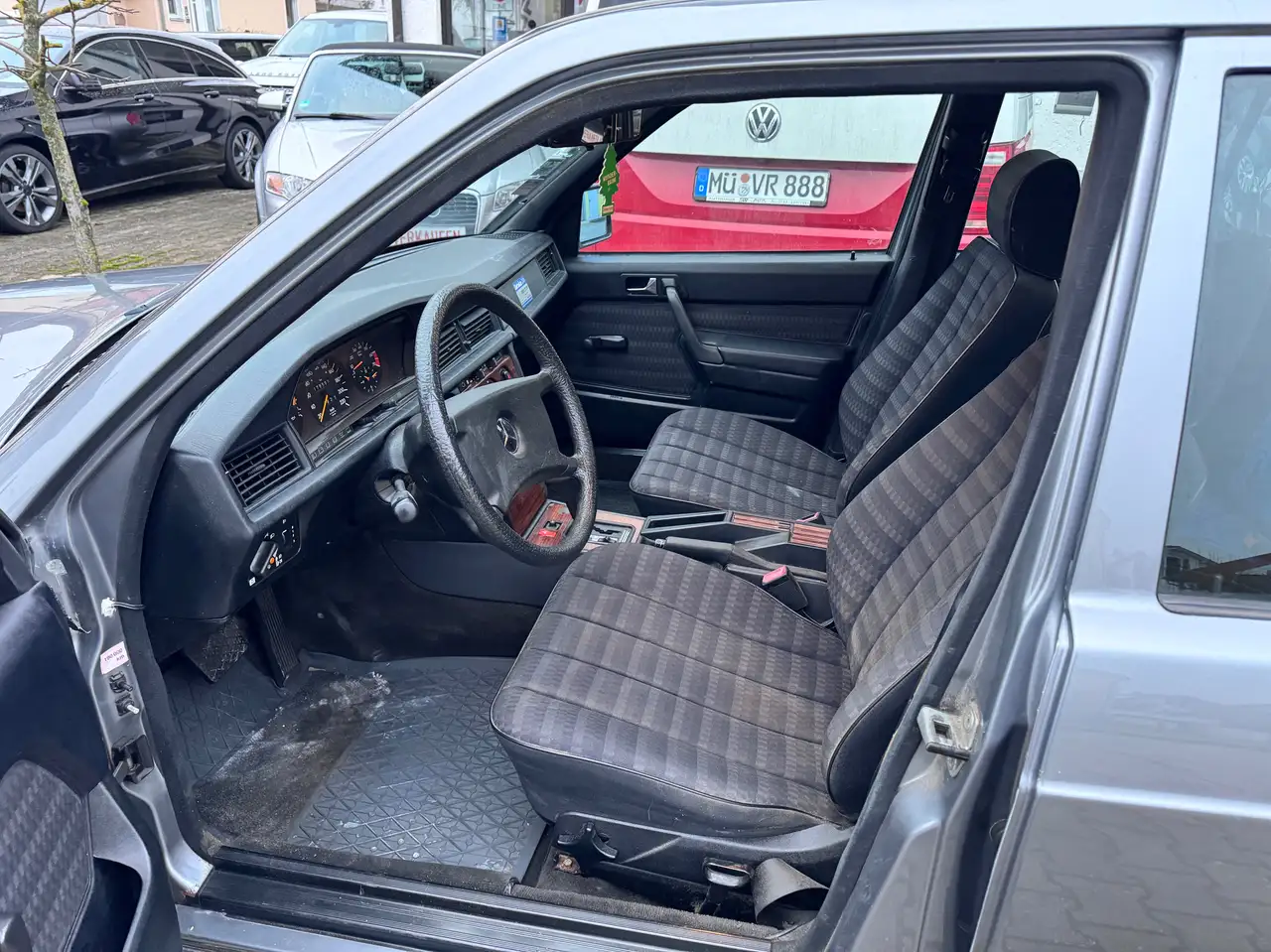 Mercedes-Benz 190 E 2.0 KLIMA Kein Rost, foto 7