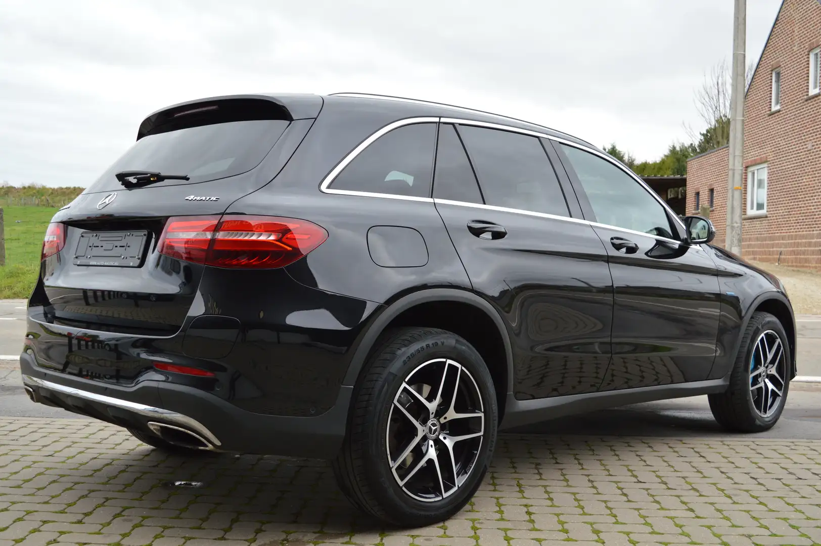 Mercedes-Benz GLC 350 e hybride 4 MATIC Fascination - Superbe état Noir - 2