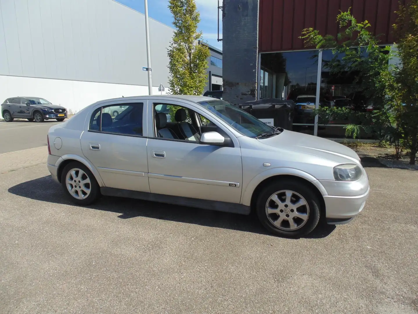 Opel Astra 1.6-16V Njoy met airco Gris - 2