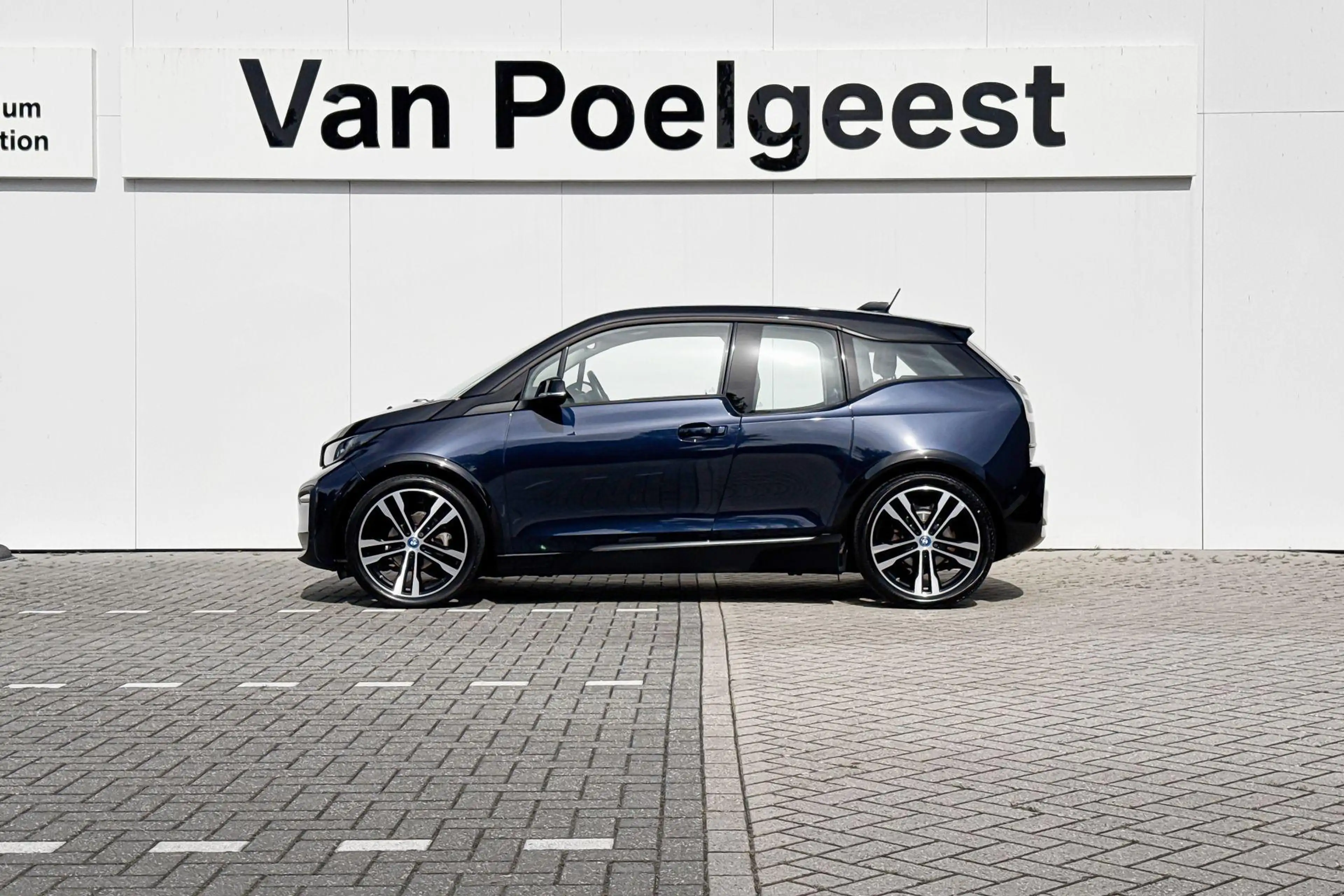BMW i3 120Ah | Business Edition | Sportpakket | 42 kWh | — photo 2