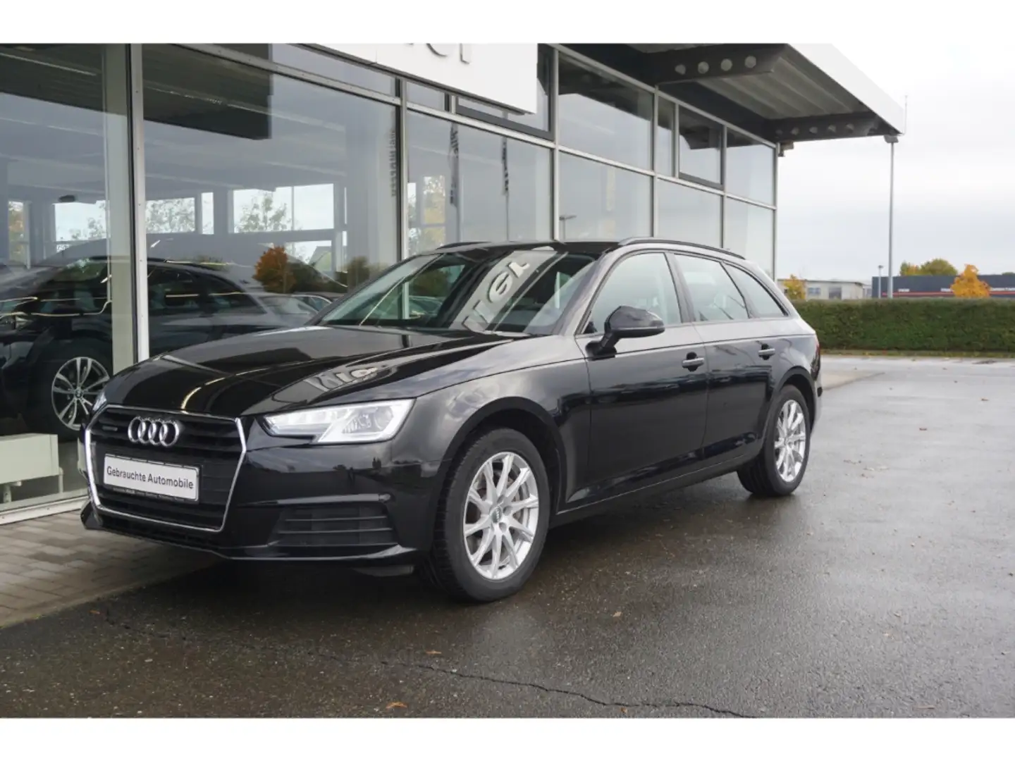Audi A4 Avant quattro basis 40 2.0 TDI+EL.HECKKLAPPE+KLIMA Noir - 1
