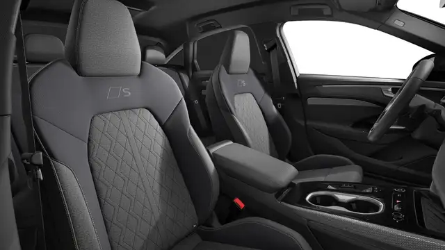 Audi A6 view 8