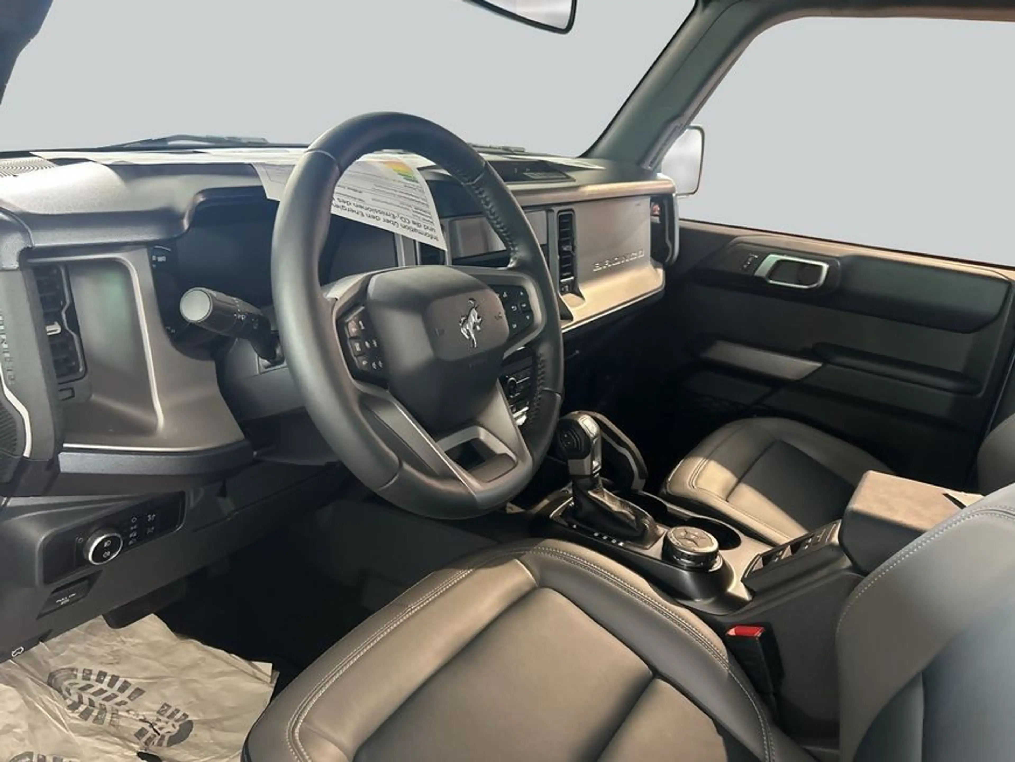 Ford Bronco 2.7 EcoBoost V6 Outer Banks — photo 9