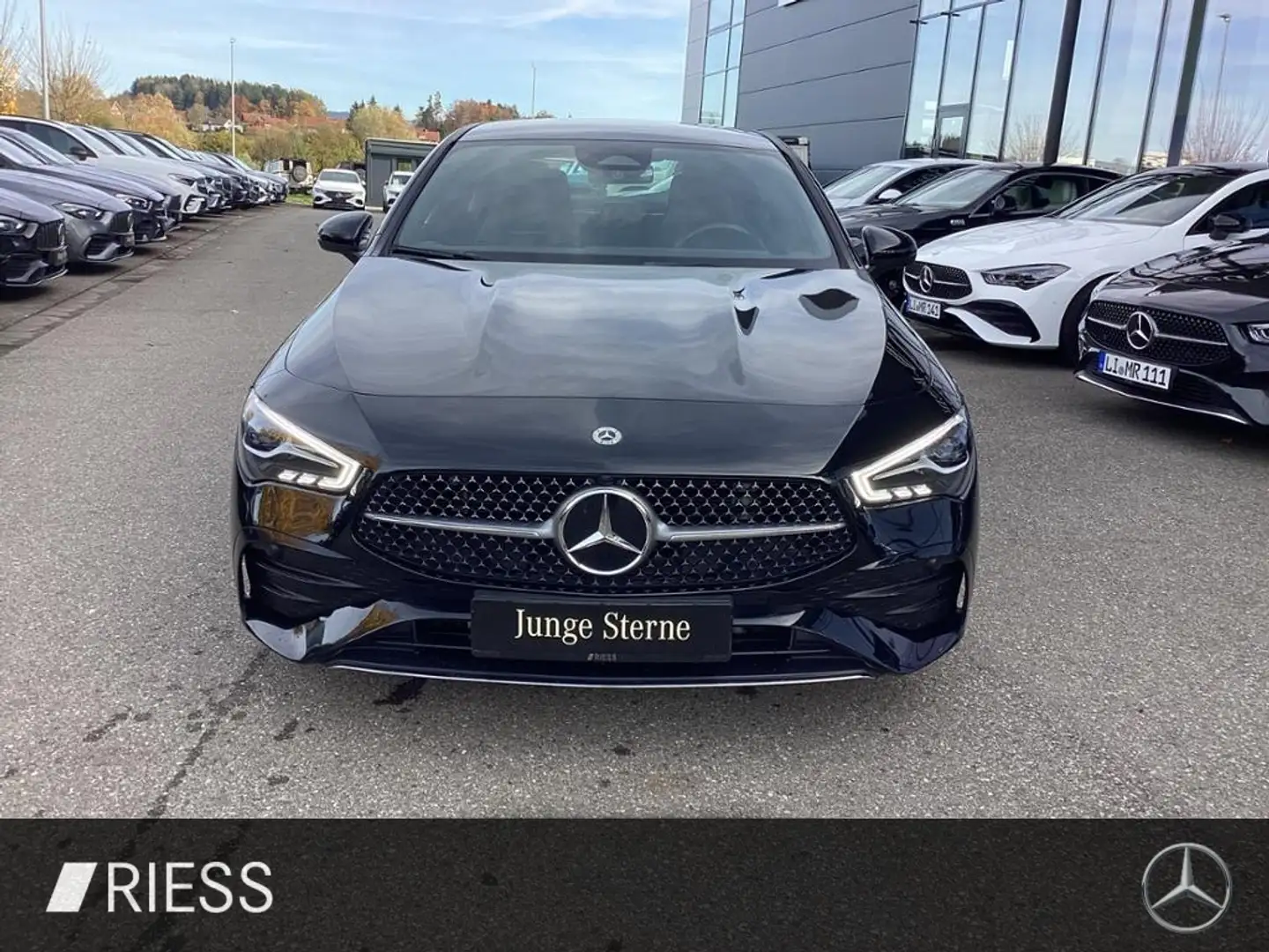 Mercedes-Benz CLA 200 Coupé AMG Navi LED  PDC Kamera Keyless Noir - 2