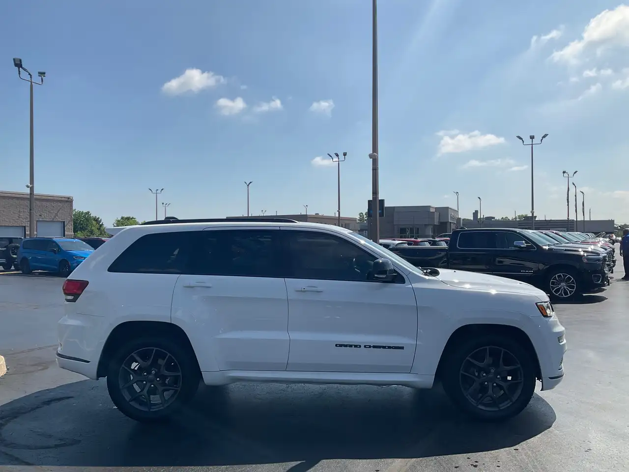 Jeep Grand Cherokee снимка Jeep Grand Cherokee