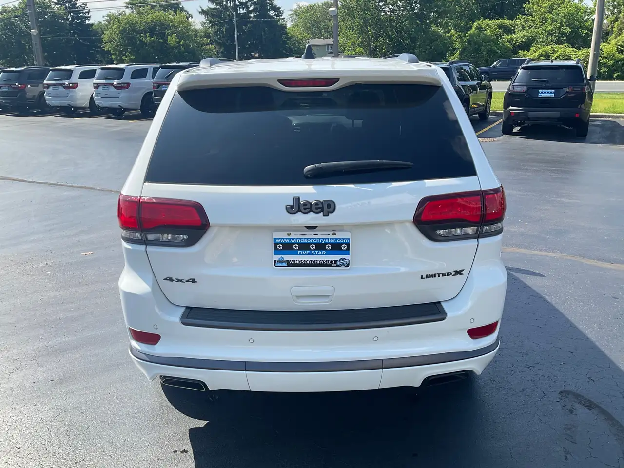 Jeep Grand Cherokee снимка Jeep Grand Cherokee