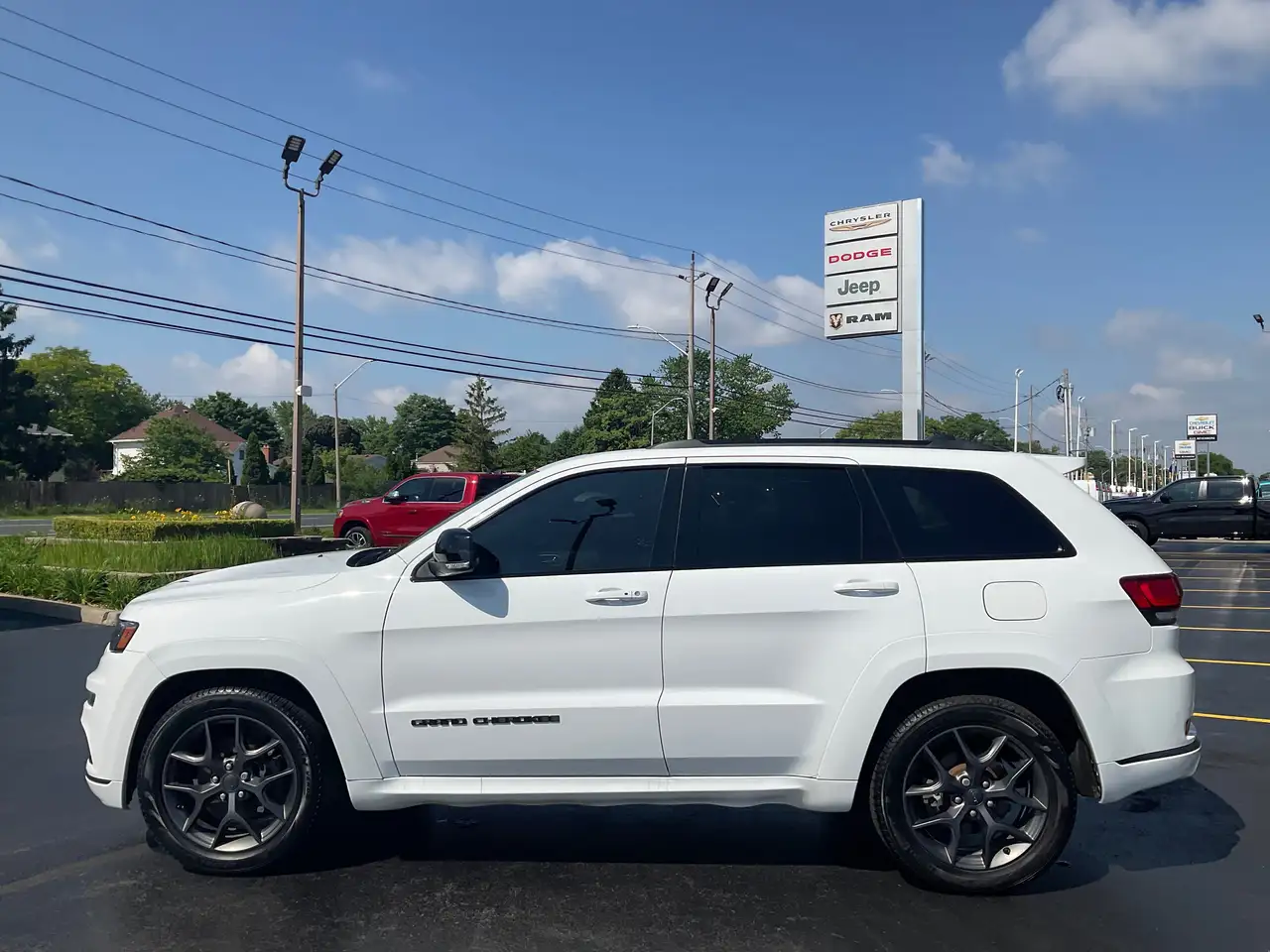 Jeep Grand Cherokee снимка Jeep Grand Cherokee