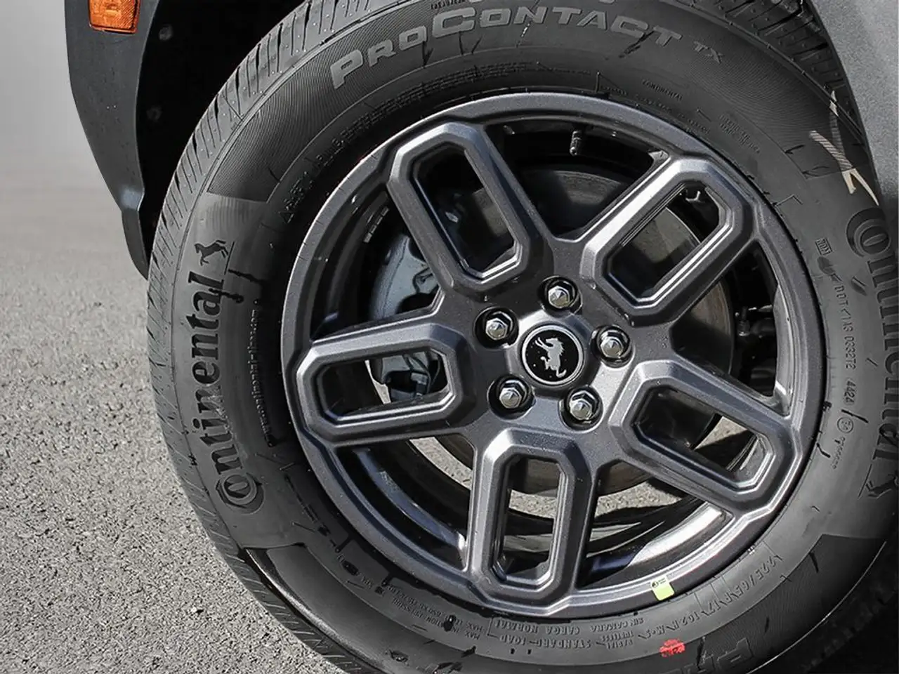 Ford Bronco Sport снимка Ford Bronco Sport